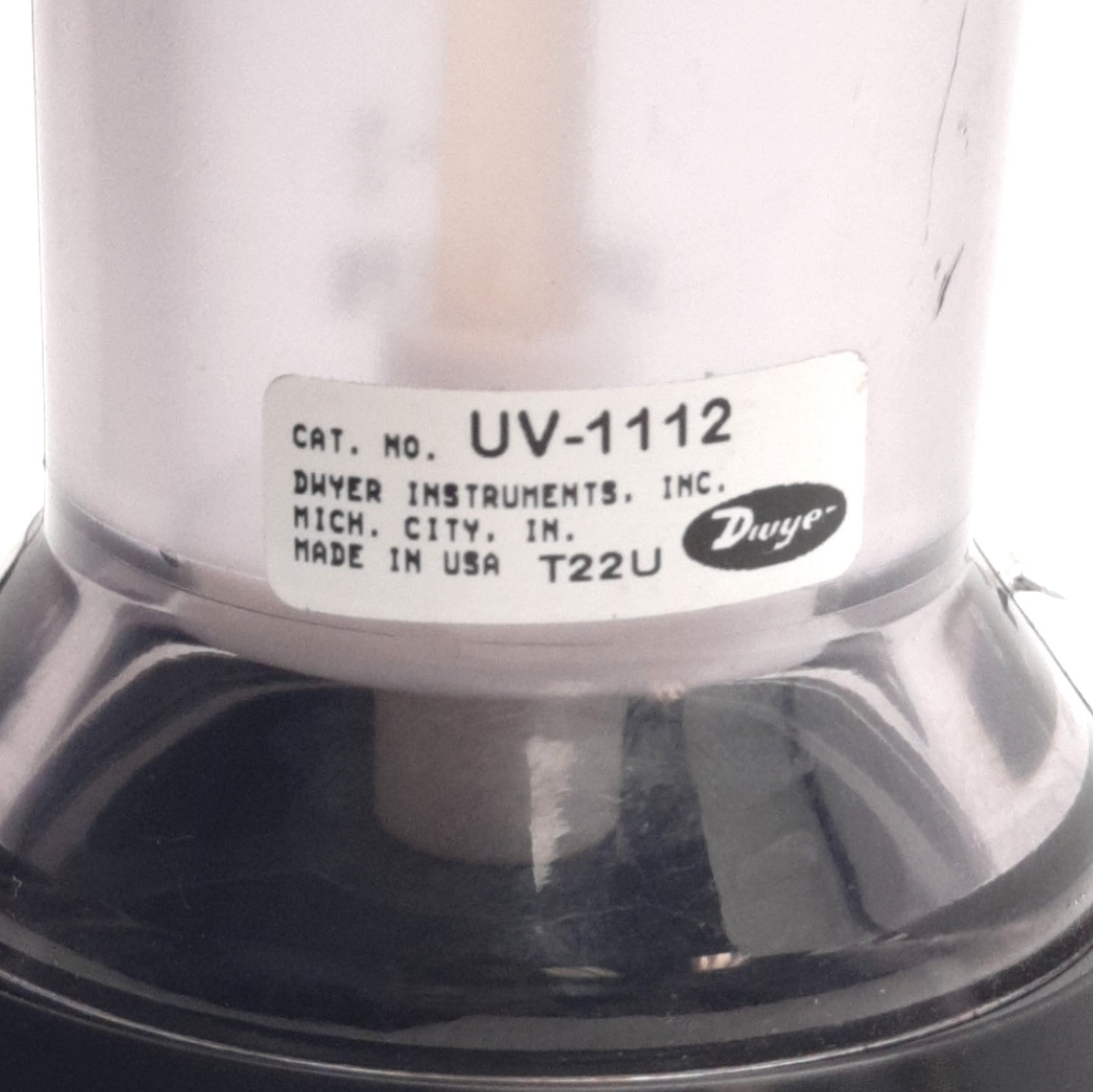 Used Dwyer UV-1112 Flowmeter, 2-19LPM/0.5-5GPM Water, 1" NPT, 6" Scale, 150Psi Max