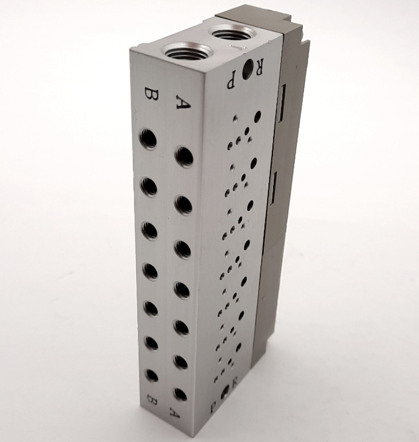 New SMC SS5YJ3-32P-07-M5T Manifold 7-Station M5x0.8 NPTF Flat Ribbon Cable Connector