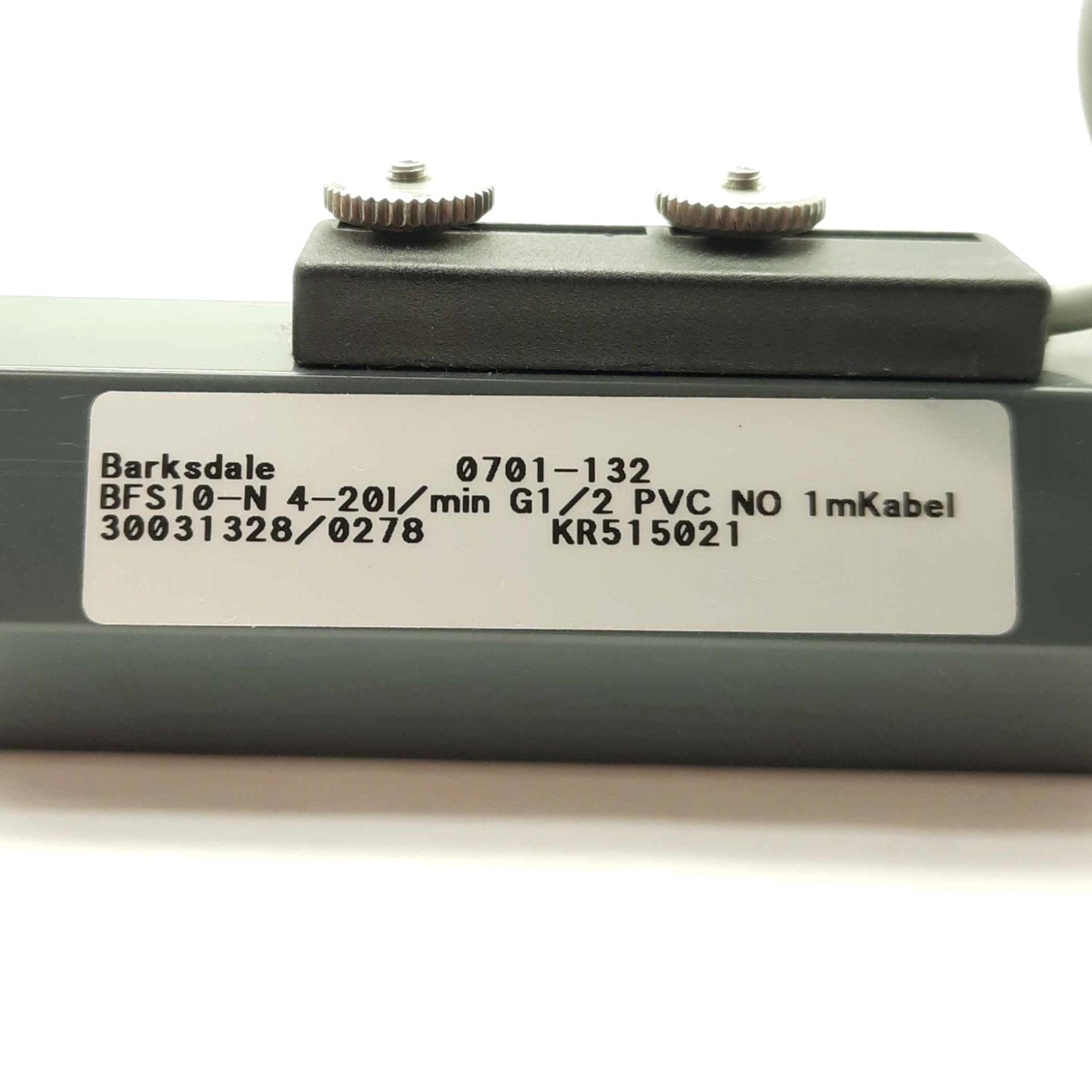 Used Barksdale 0701-132 BFS10-N Flow Switch 4-20l/min G½" Ports PVC SPST-NO 250V 3A