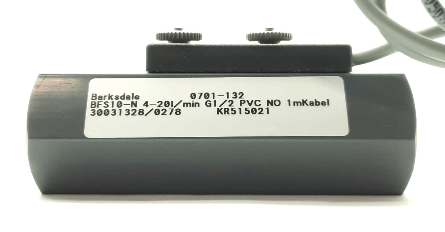 Used Barksdale 0701-132 BFS10-N Flow Switch 4-20l/min G½" Ports PVC SPST-NO 250V 3A