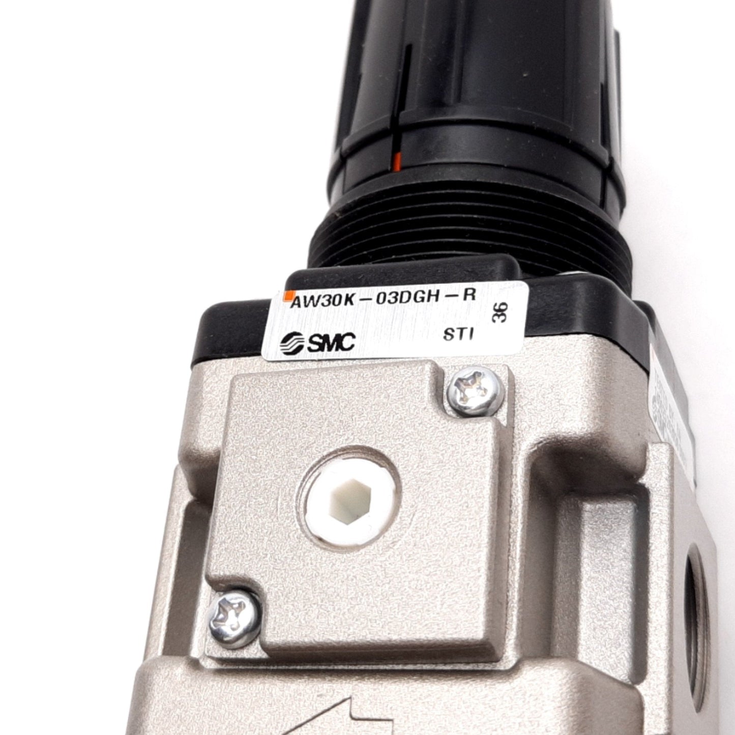 New SMC AW30K-03DGH-R Pneumatic Filter/Regulator, 0.05-0.85MPa, Rc3/8, 0-1MPa Gauge