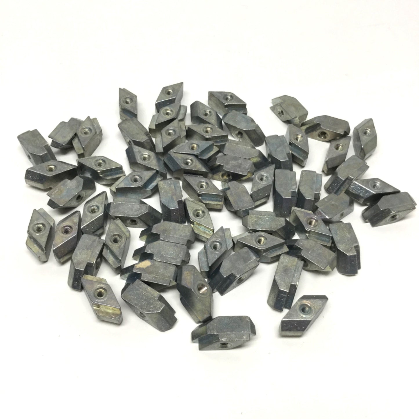 New – Open box Lot of 60 Maytec 1.34.20EM3 Rhomboid T-Slot Self-Locking Nuts E Hardware, M3