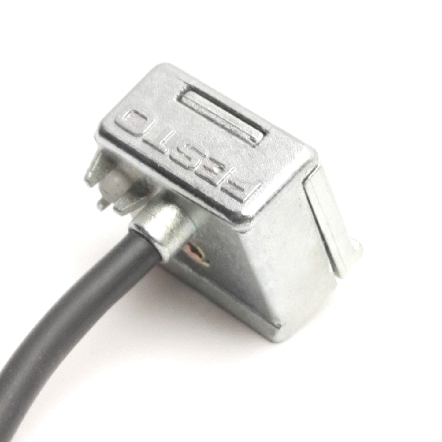 New Other Festo SME-3-LED-24 12112 Proximity Sensor Switch, 24V AC/DC, 1.5 Meter Length