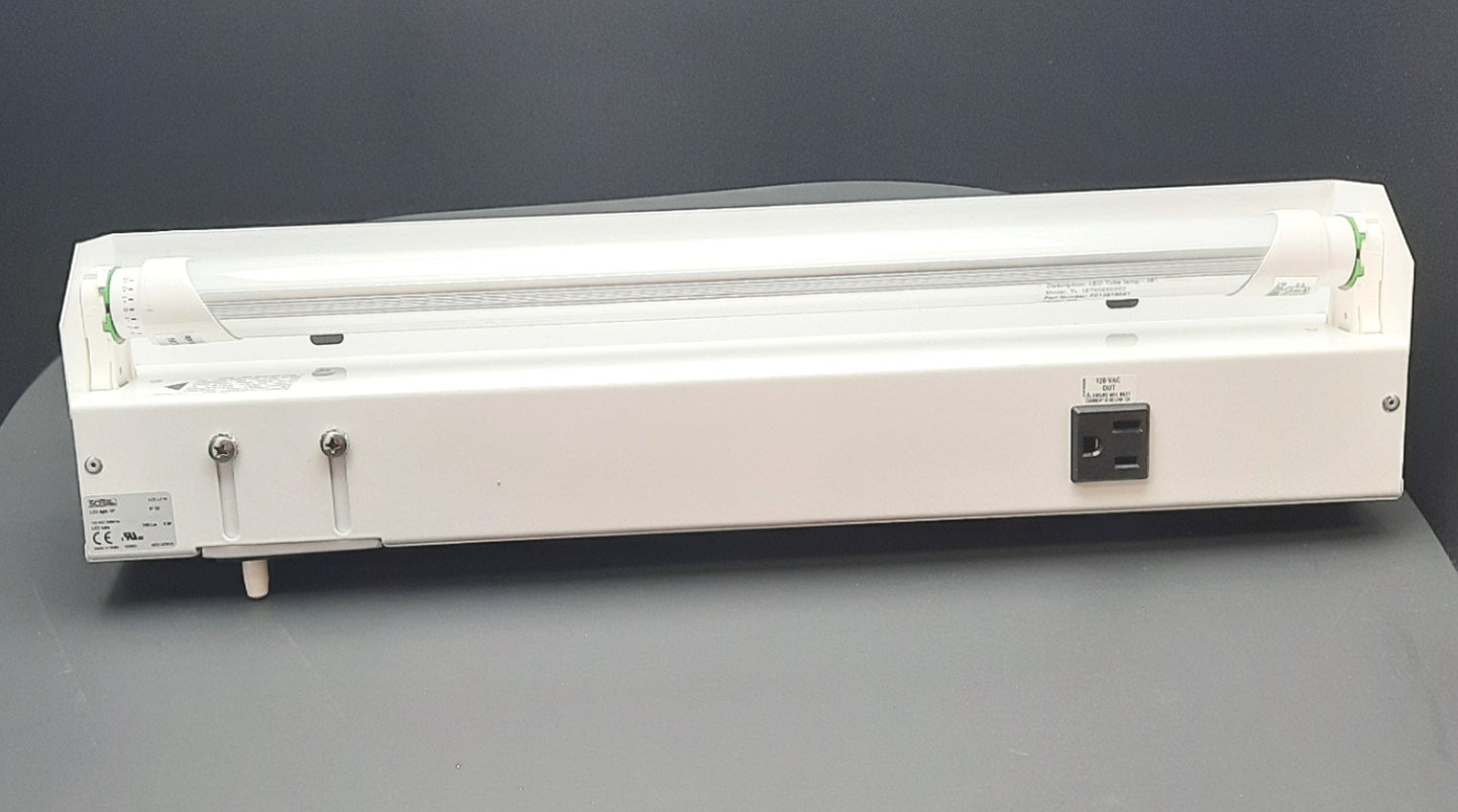 New Saginaw Control SCE-LF18 LED Enclosure Light Fixture 120VAC 0.105A 850 Lumens