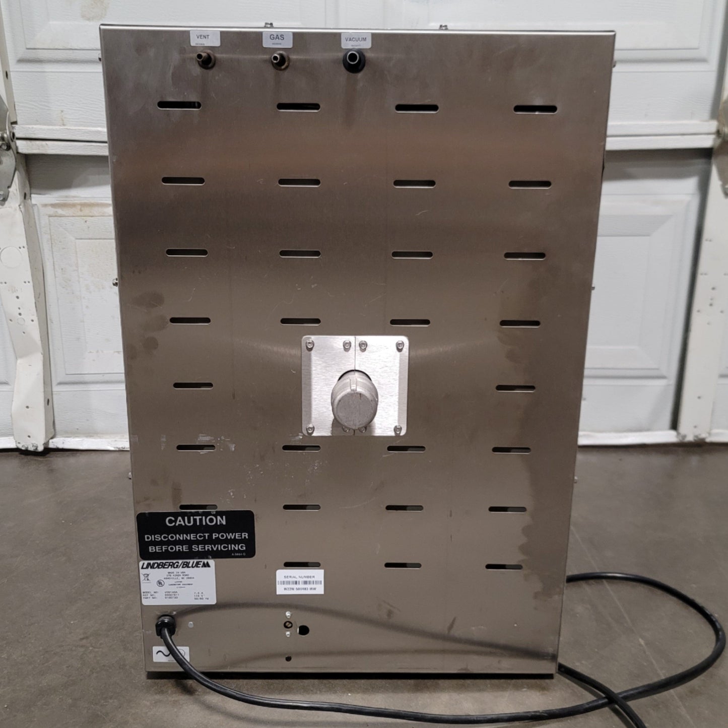 Used Blue M VO914SA Vacuum Oven 0.65CuFt, 9" x 9" x 14", 750W, 40-260°C ±1°C, 120VAC