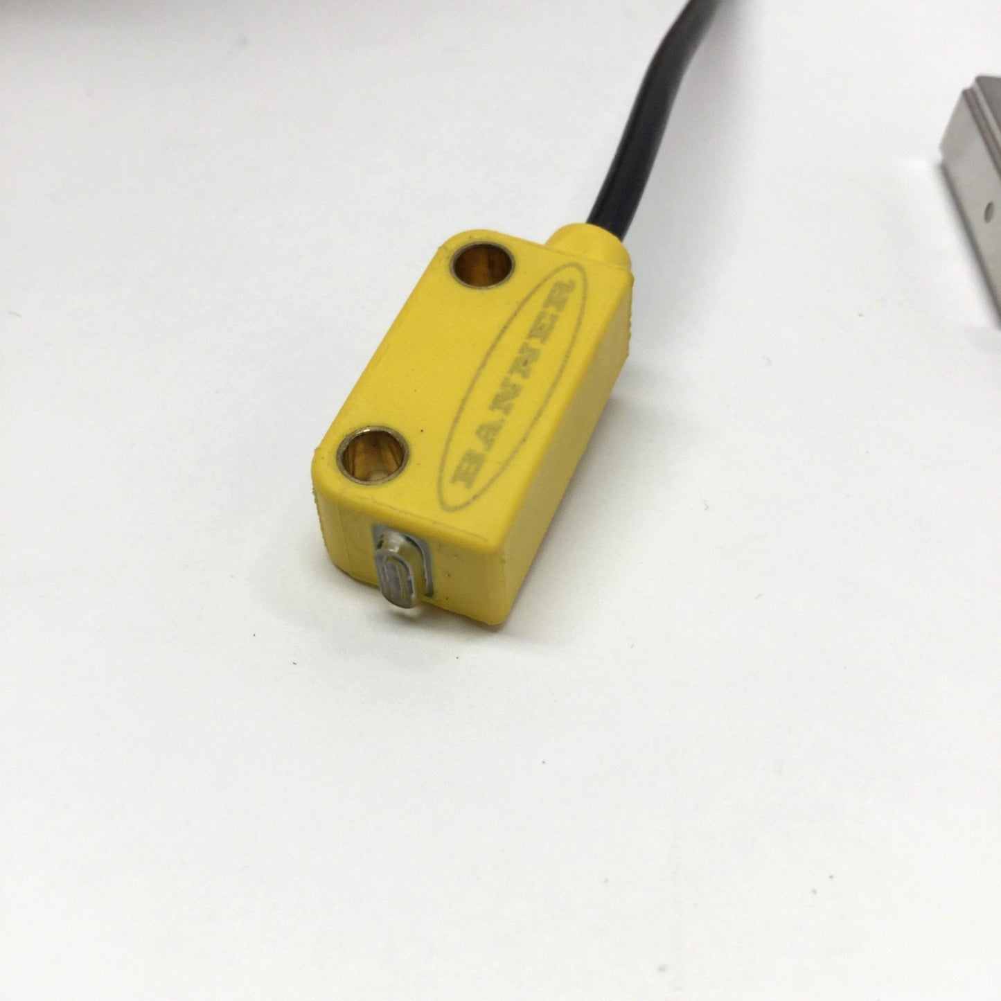 Used Banner Q12RP6RQ3 Q12 Opposed Sensor Receiver 2m Range, 10-30VDC, 3-Pin M8, PNP