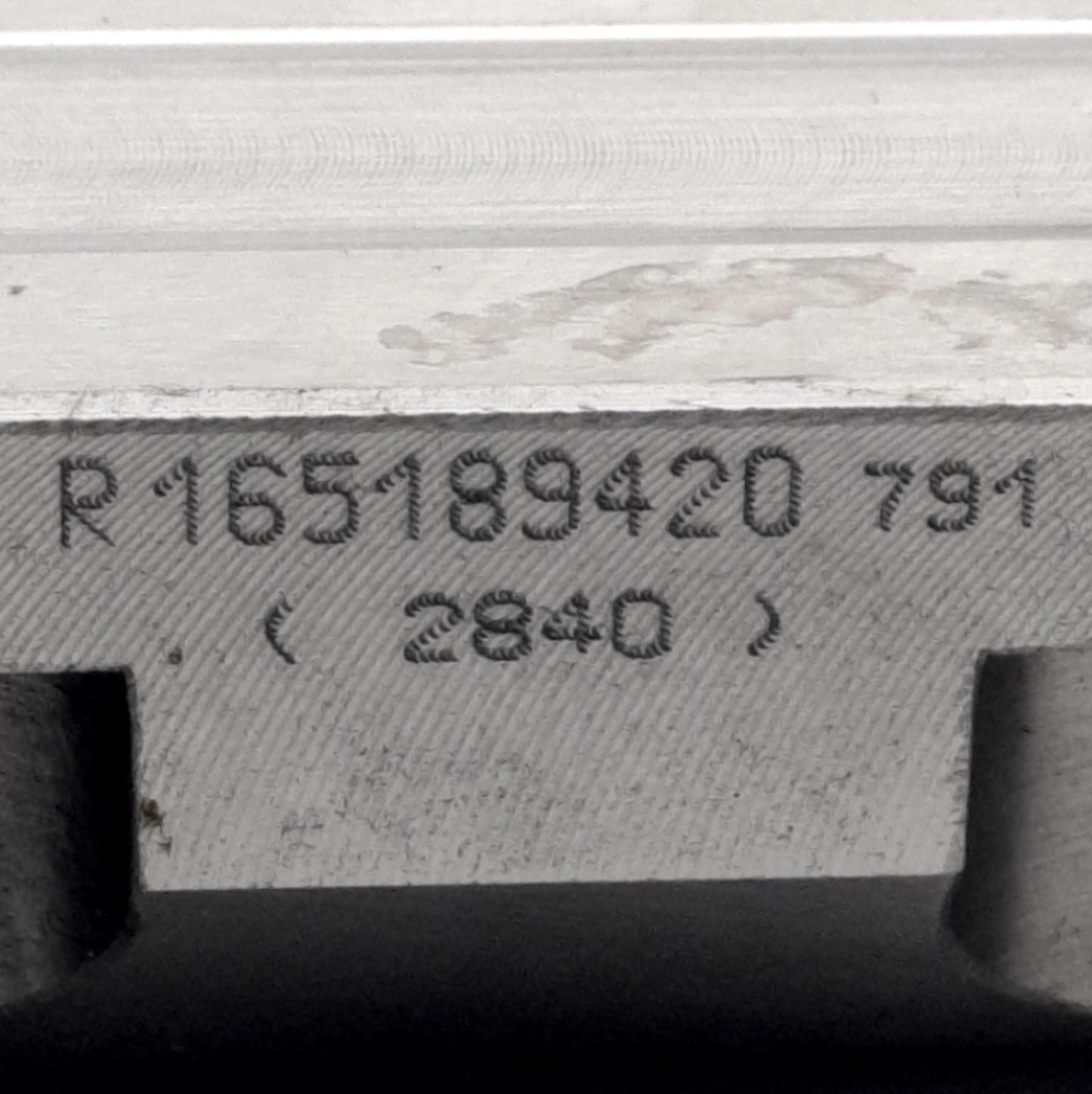 REXROTH R165189420 Linear Ball Bearing Runner Blocks (x2) on 475mm Guide Rail