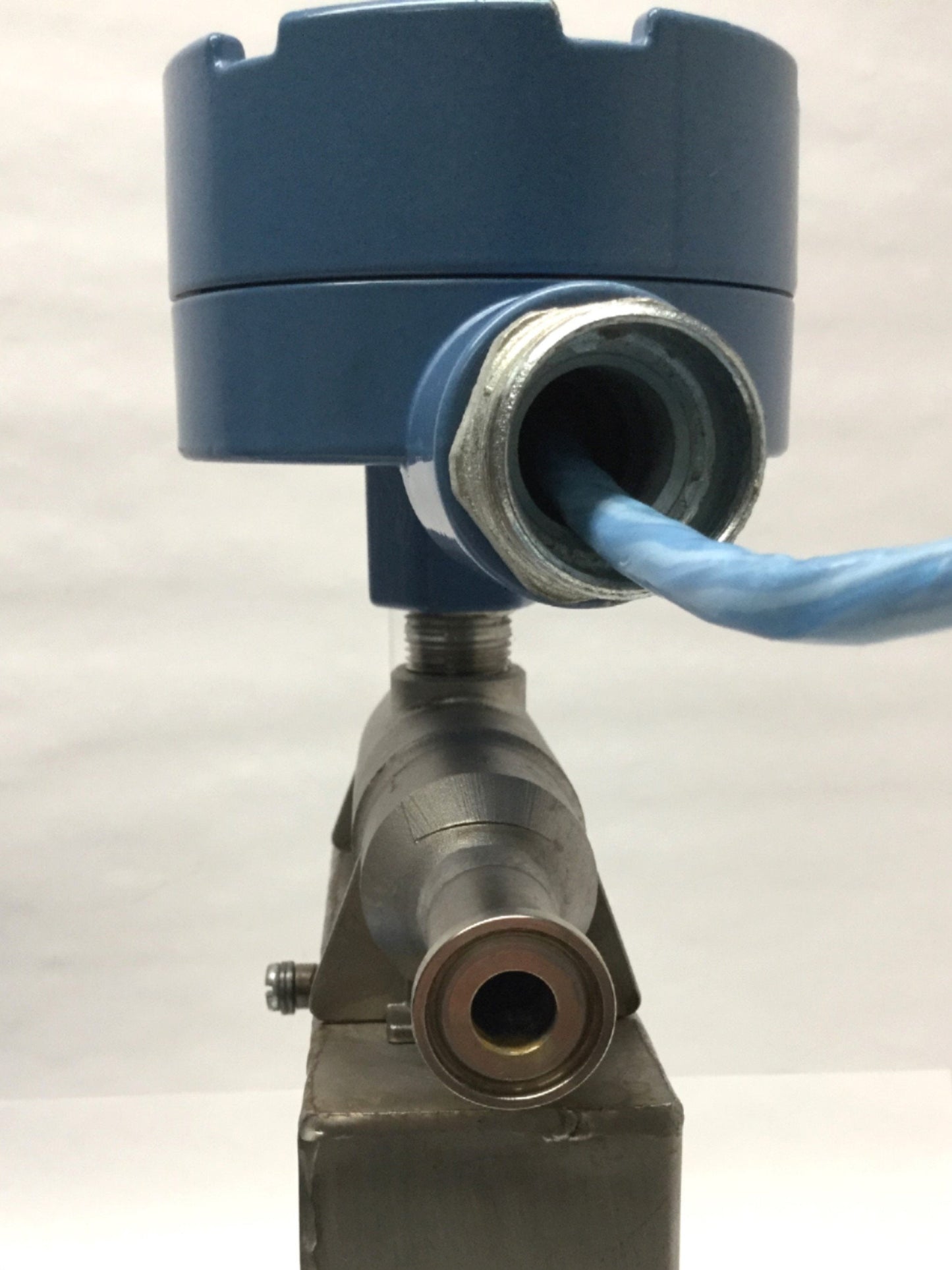 Used Micro Motion RFT9712-1PRU Mass Flow Sensor and Remote Transmitter 0-41.7lb/min