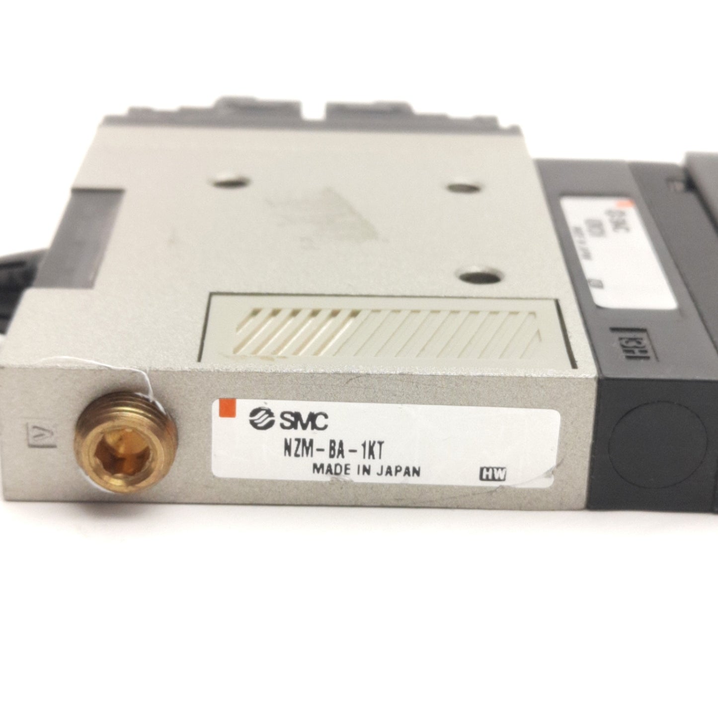 Used SMC NZM131HT-K5LO-E-15CL Vacuum Ejector W/ Switch & Valves, 24V DC, 30 to 80 Psi