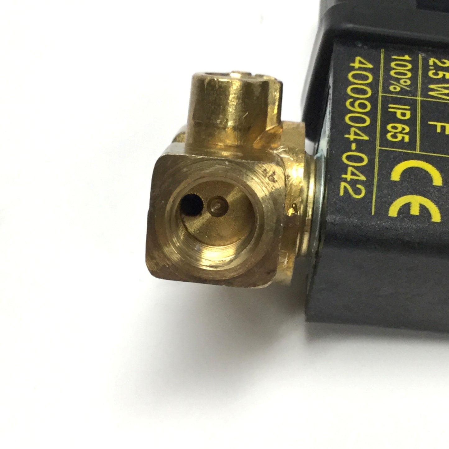 Used ASCO SCG256 2-Way Solenoid Valve Normally Open w/ Manual Override, G1/8", 24VDC