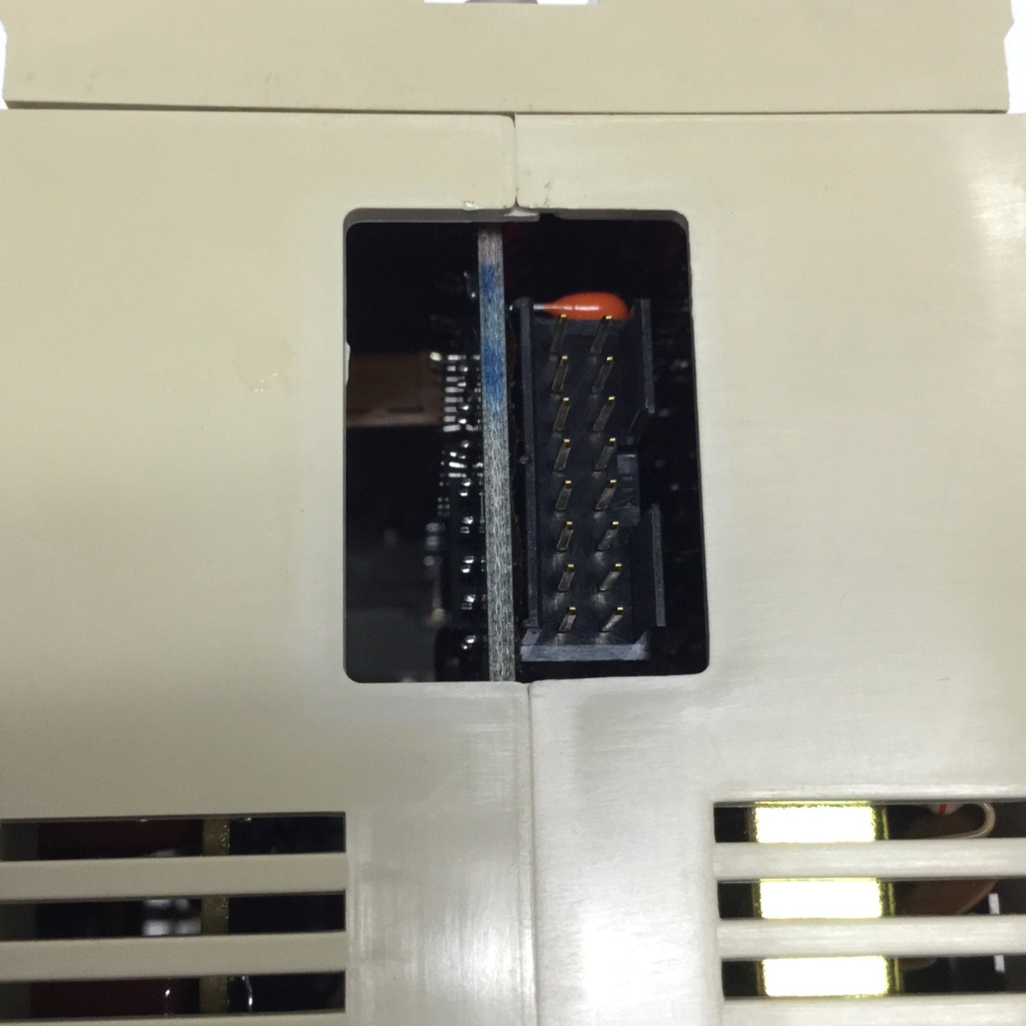 Used Mitsubishi F-12R-U PLC Programmable Controller 6 In/6 Out Relay, 110/120VAC