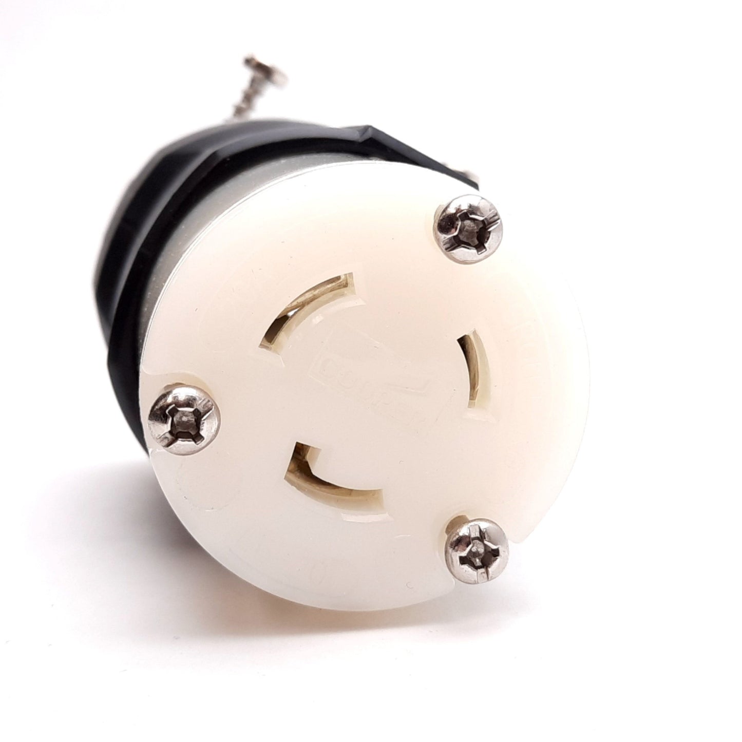New Eaton Arrow Hart AHL620C Ultra Grip Receptacle, 2-Pole 3-Wire, 20A 250VAC, L6-20