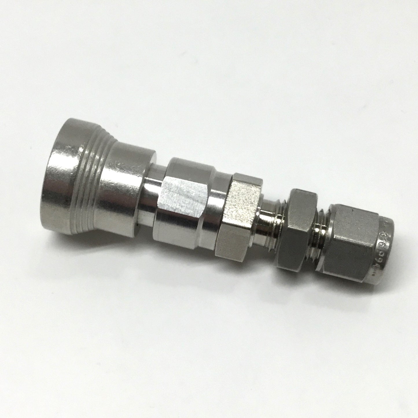 Used Swagelok SS-QC4-B1-400 316 Stainless Steel Quick Connect Body 1/4" Tube Fitting