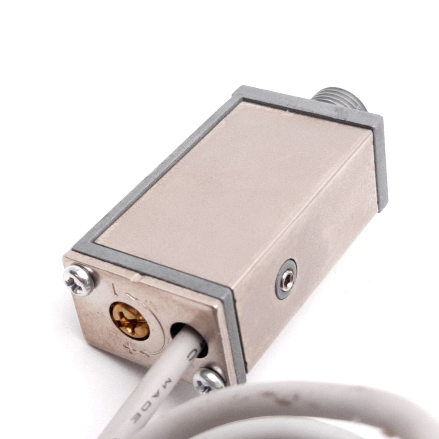 Used SMC IS10-N01-LP Pressure Switch, 0.1-0.4MPa (15-60psi), 100VAC/DC, 1/8" NPT