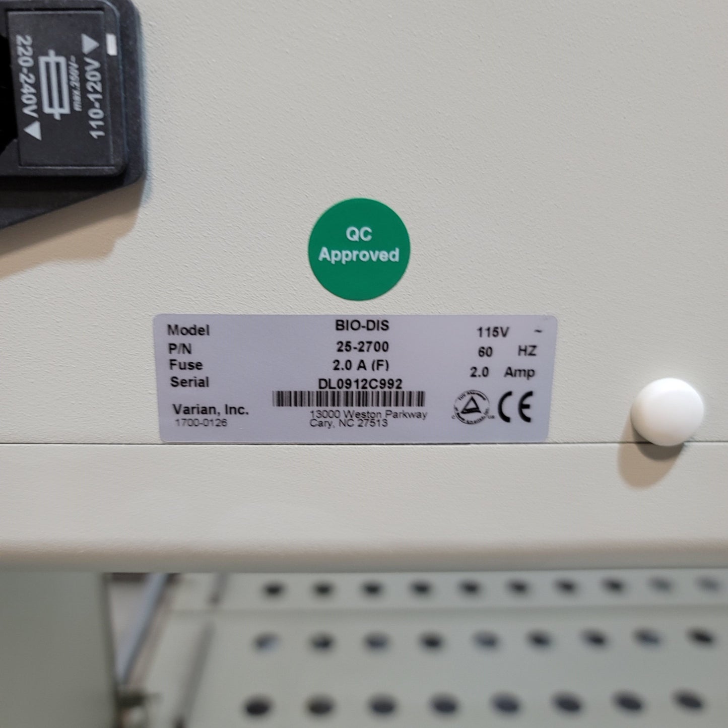 Used Varian 25-2700 BIO-DIS Reciprocating Cylinder Dissolution Bath With VK 750D