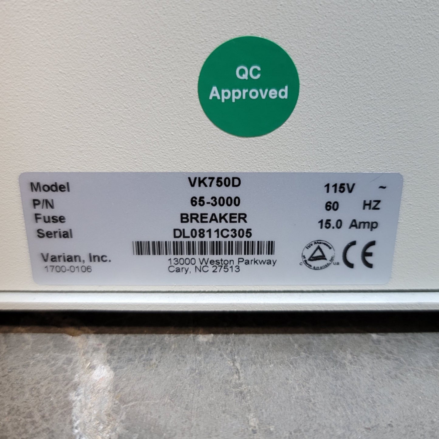 Used Varian 25-2700 BIO-DIS Reciprocating Cylinder Dissolution Bath With VK 750D