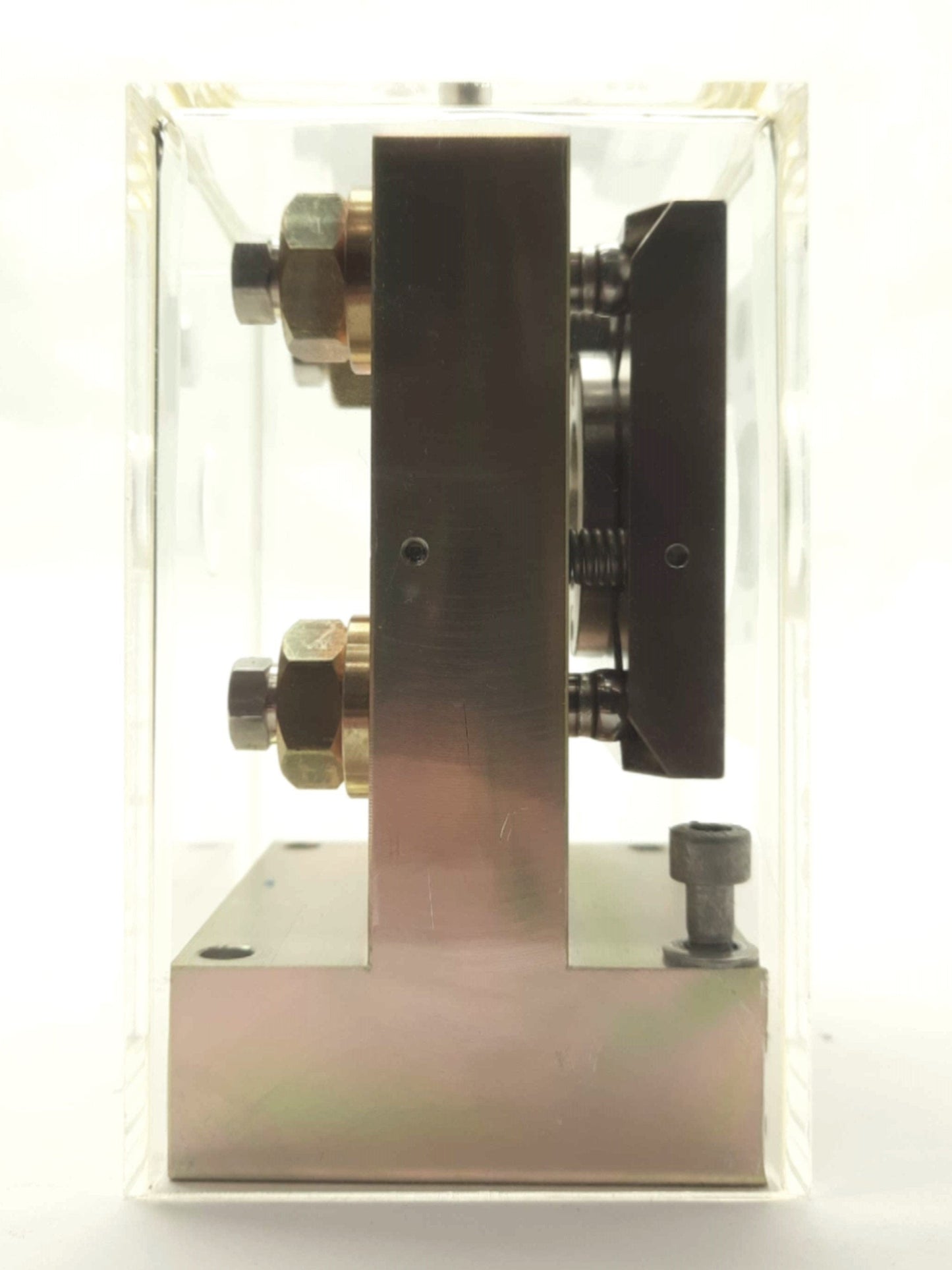 Used Trumpf HAAS-LASER HL Series Nd:YAG Gimbal Lens/Filter Holder, AR Lens Side Input