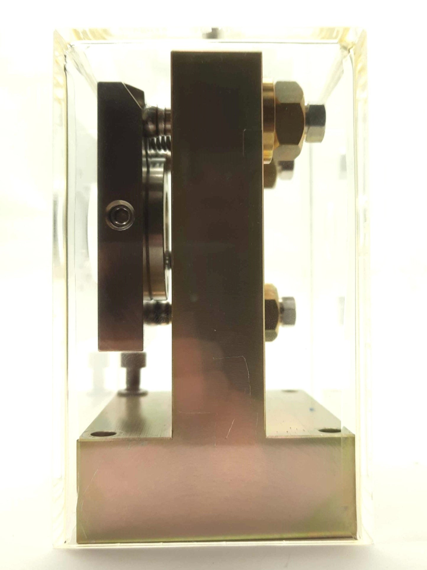 Used Trumpf HAAS-LASER HL Series Nd:YAG Gimbal Lens/Filter Holder, AR Lens Side Input