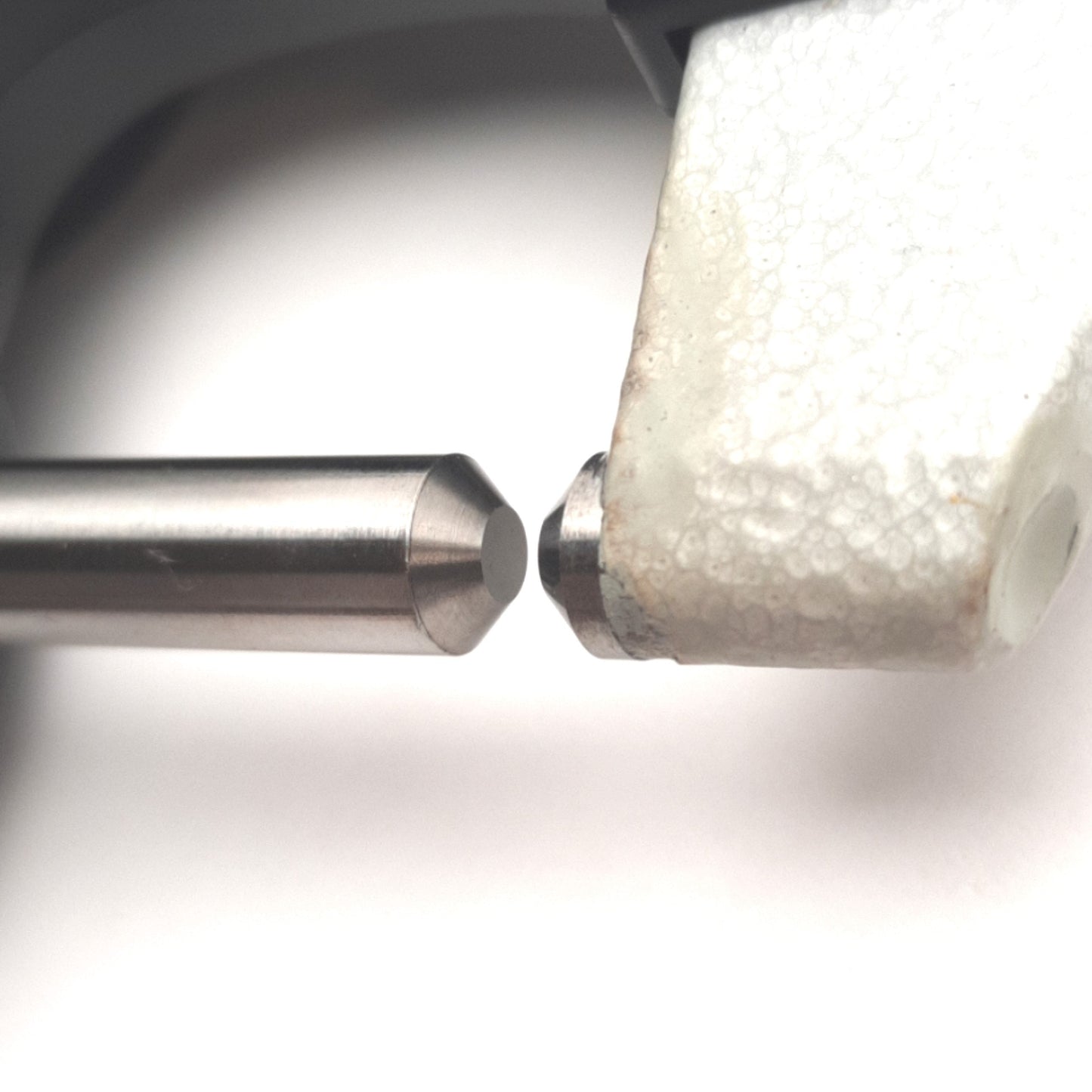 For parts or not working Mitutoyo 293-130 Sub-Micron Micrometer 1"/25mm Range, .000005" / .0001mm