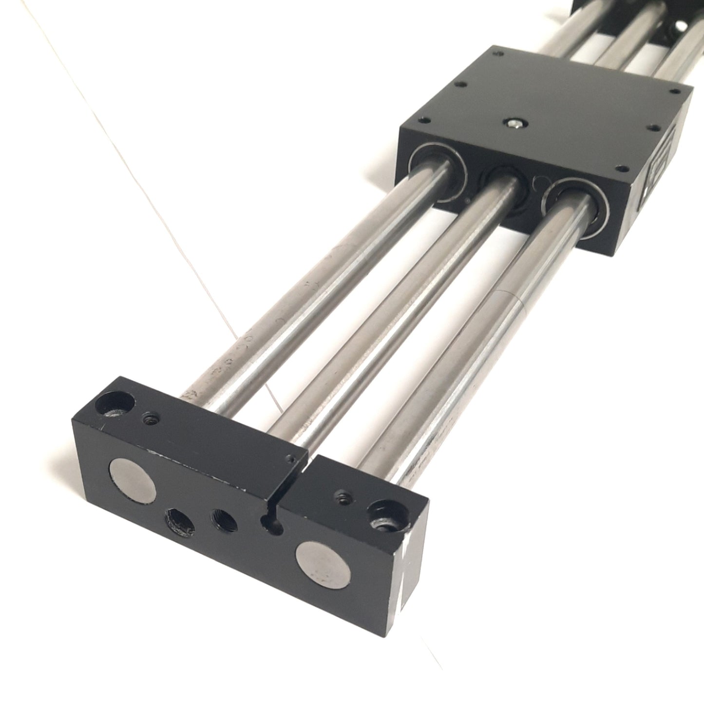 Used Robohand PSL-5-15 Pneumatic Long Stroke Slide, 15" Stroke, 20Lbs Max, 0.63" Bore