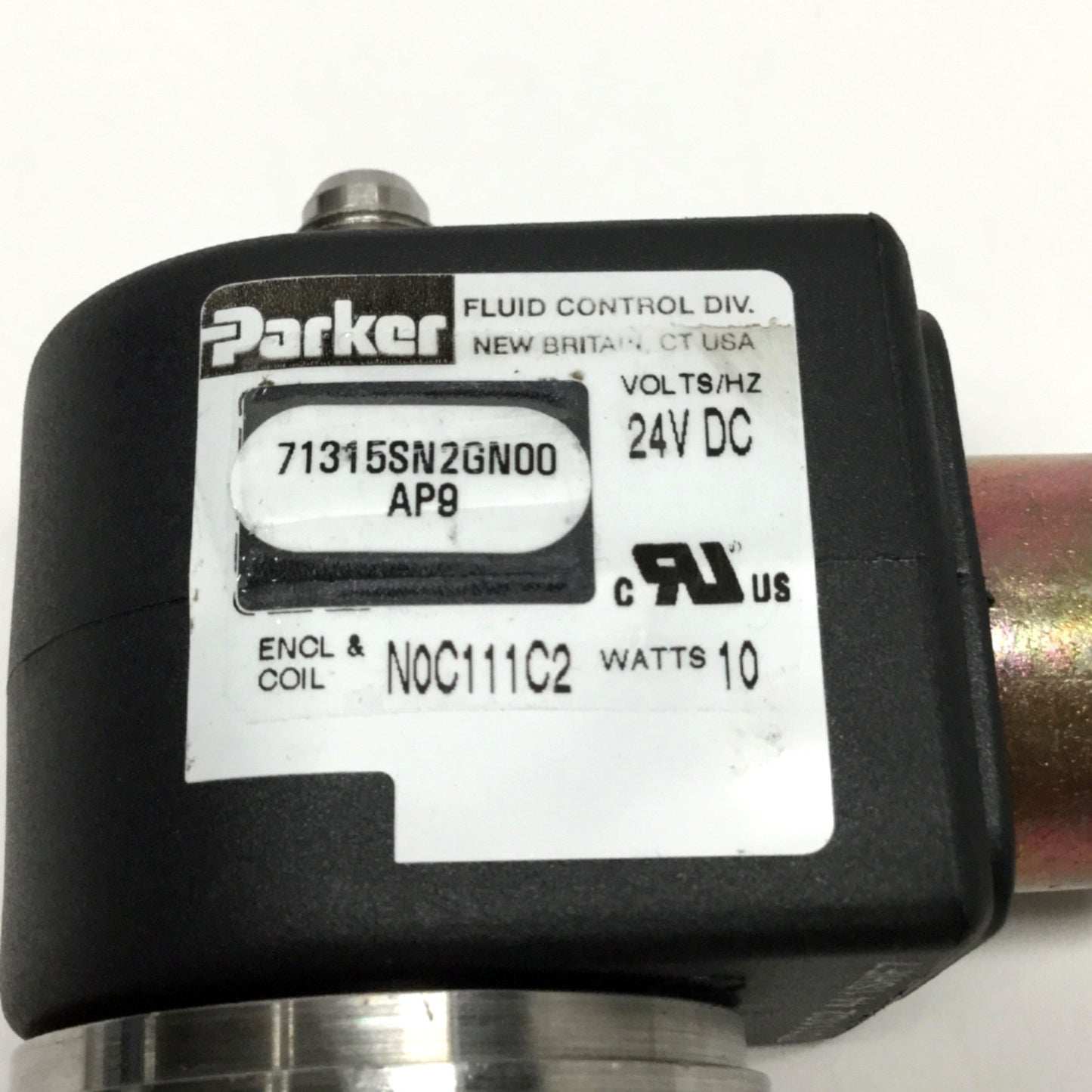 Used Parker 71315SN2GN00 3-Way NC SS Solenoid Valve, 1/4" NPT Ports, 24VDC, 200psi