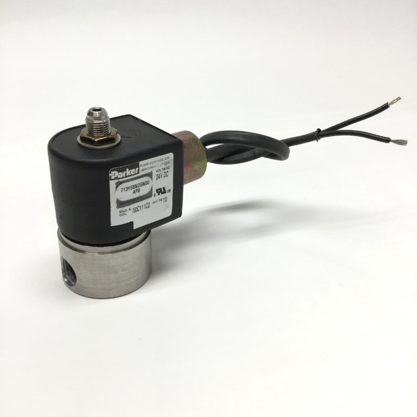Used Parker 71315SN2GN00 3-Way NC SS Solenoid Valve, 1/4" NPT Ports, 24VDC, 200psi