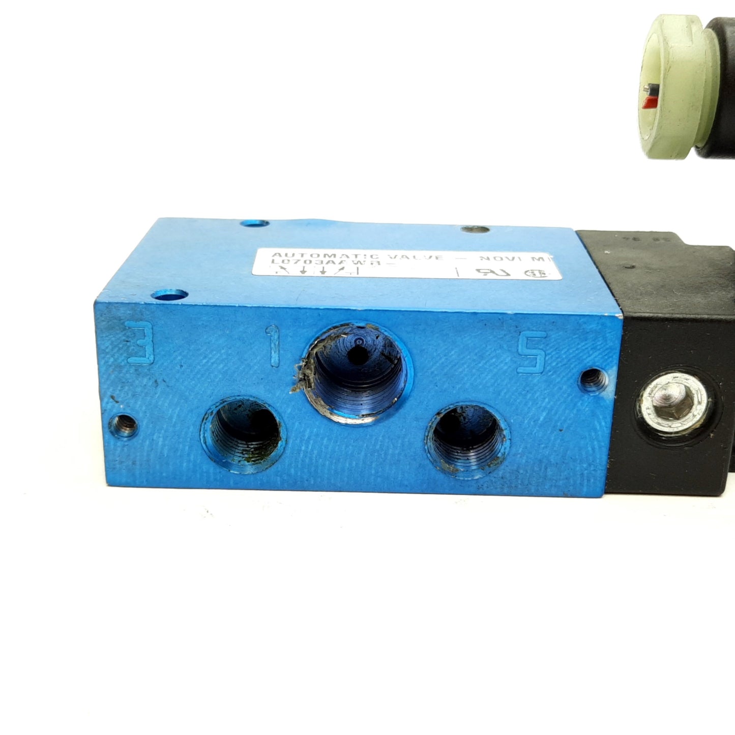 Used Automatic Valve L0703AAWR Solenoid Valve, 2-Position 5-Port, 24VDC, 1/4" NPT