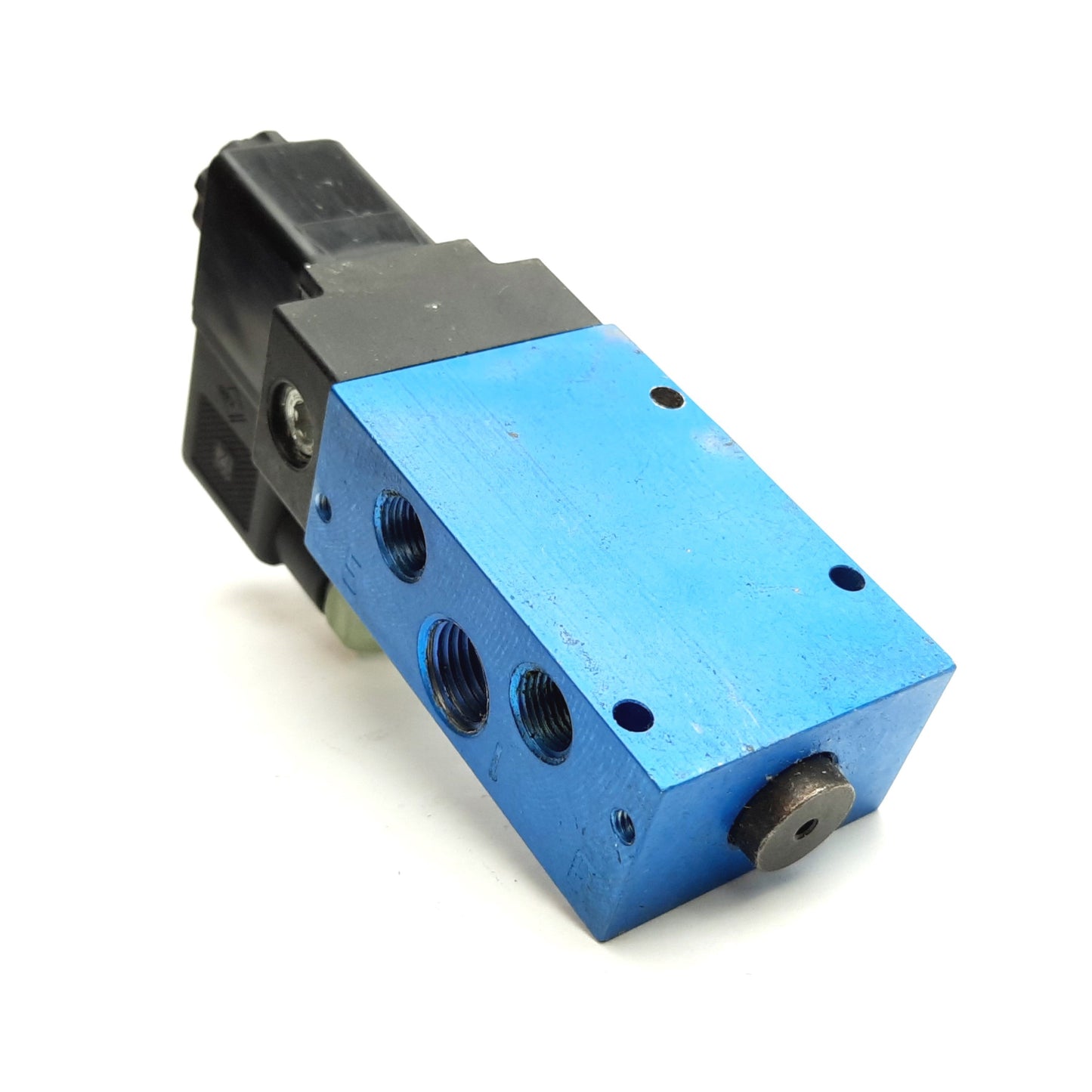 Used Automatic Valve L0703AAWR Solenoid Valve, 2-Position 5-Port, 24VDC, 1/4" NPT