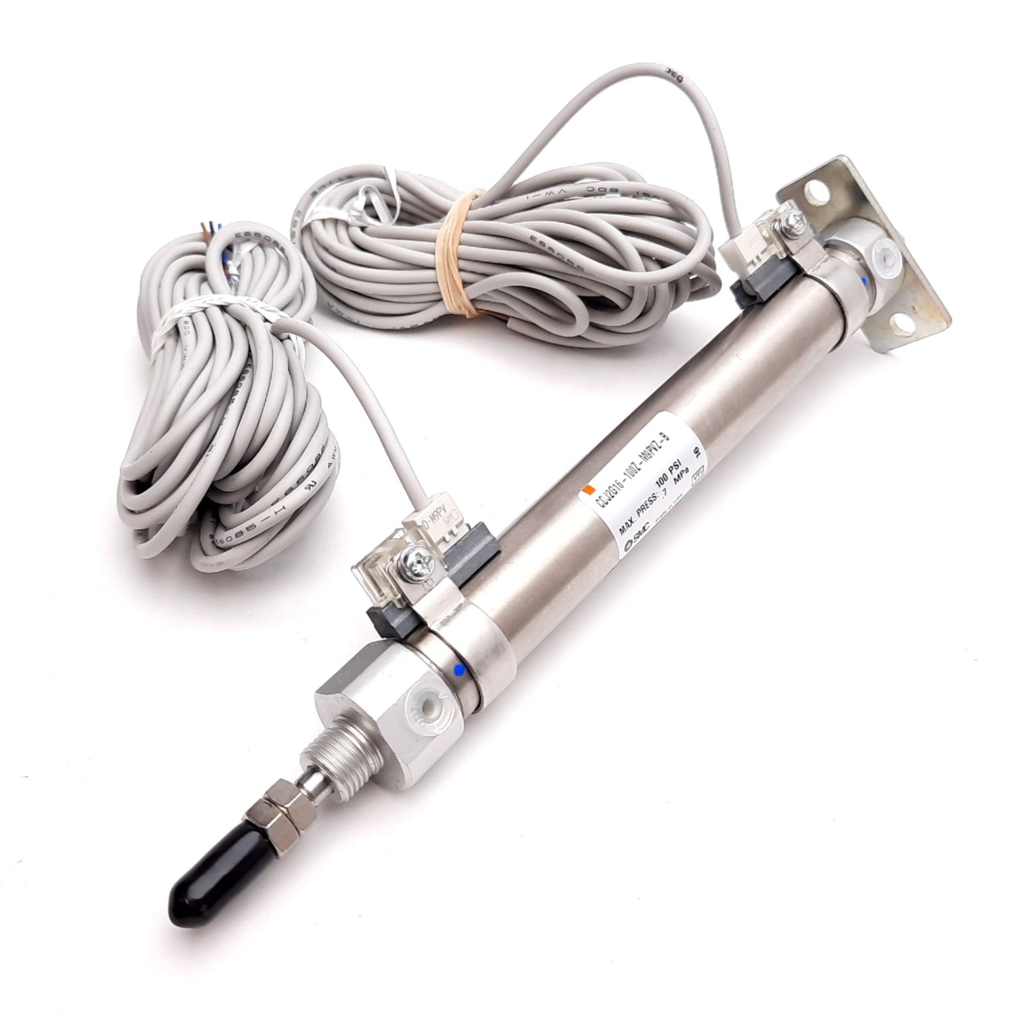 New SMC CDJ2G16-100Z-M9PVZ-B Air Cylinder, Stroke: 100mm, With 2x D-M9PV Sensors