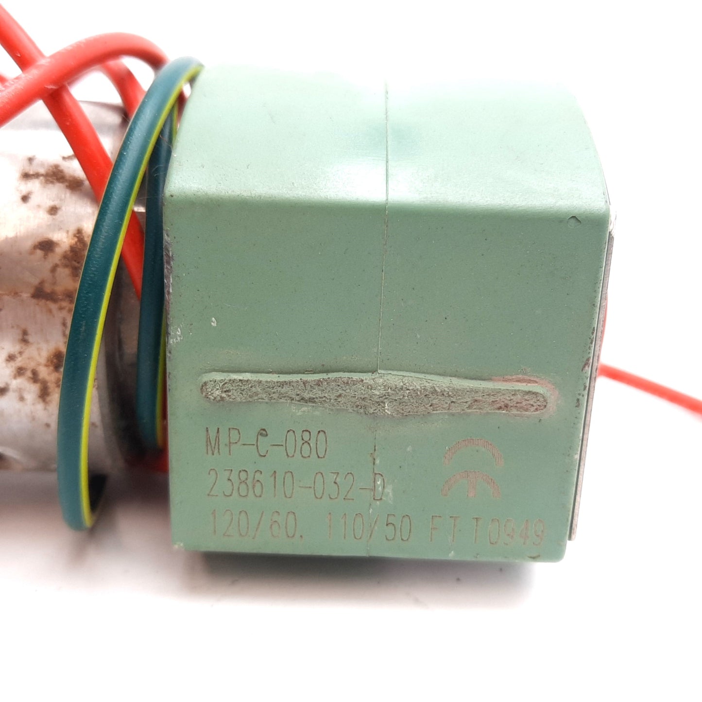 Used Asco 8262G220 Red-Hat II Solenoid Valve, 2-Way, Coil: 110/120VAC, 1/4" NPT