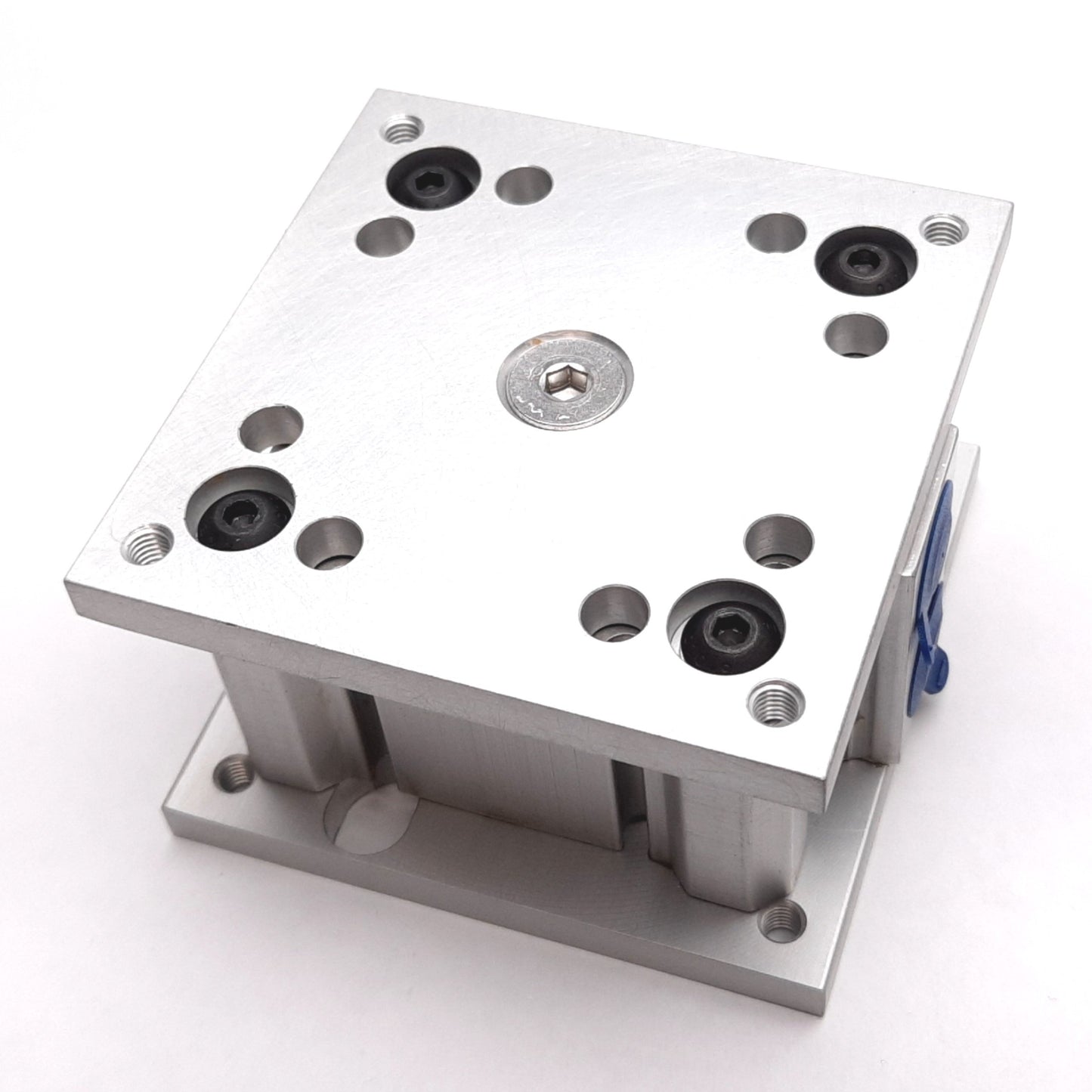 New Bimba CEF-00914-A Compact Cylinder, Bore: 2", Stroke: 0.7", 250psi, 1/8" NPT