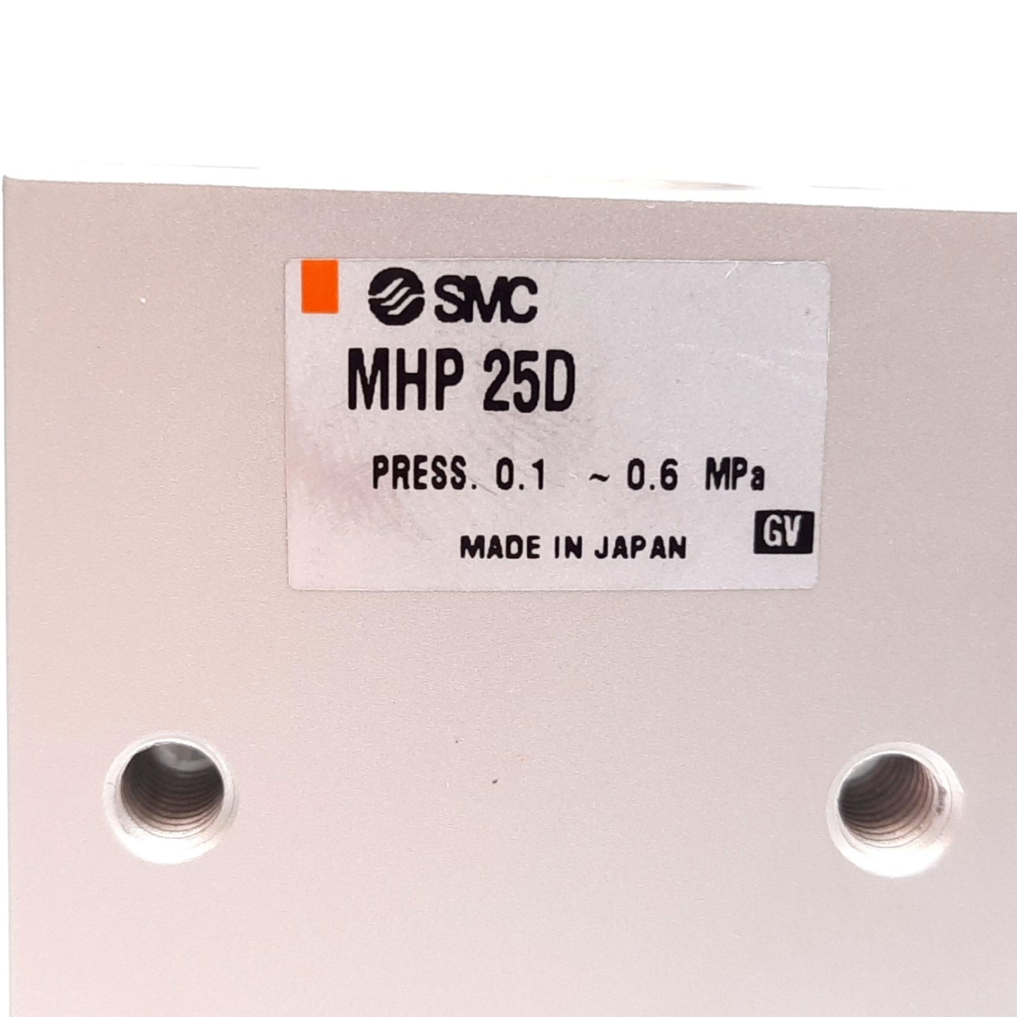 New SMC MHP25D Pneumatic Parallel Gripper, Bore: 25mm, Stroke: 7.5mm per Finger