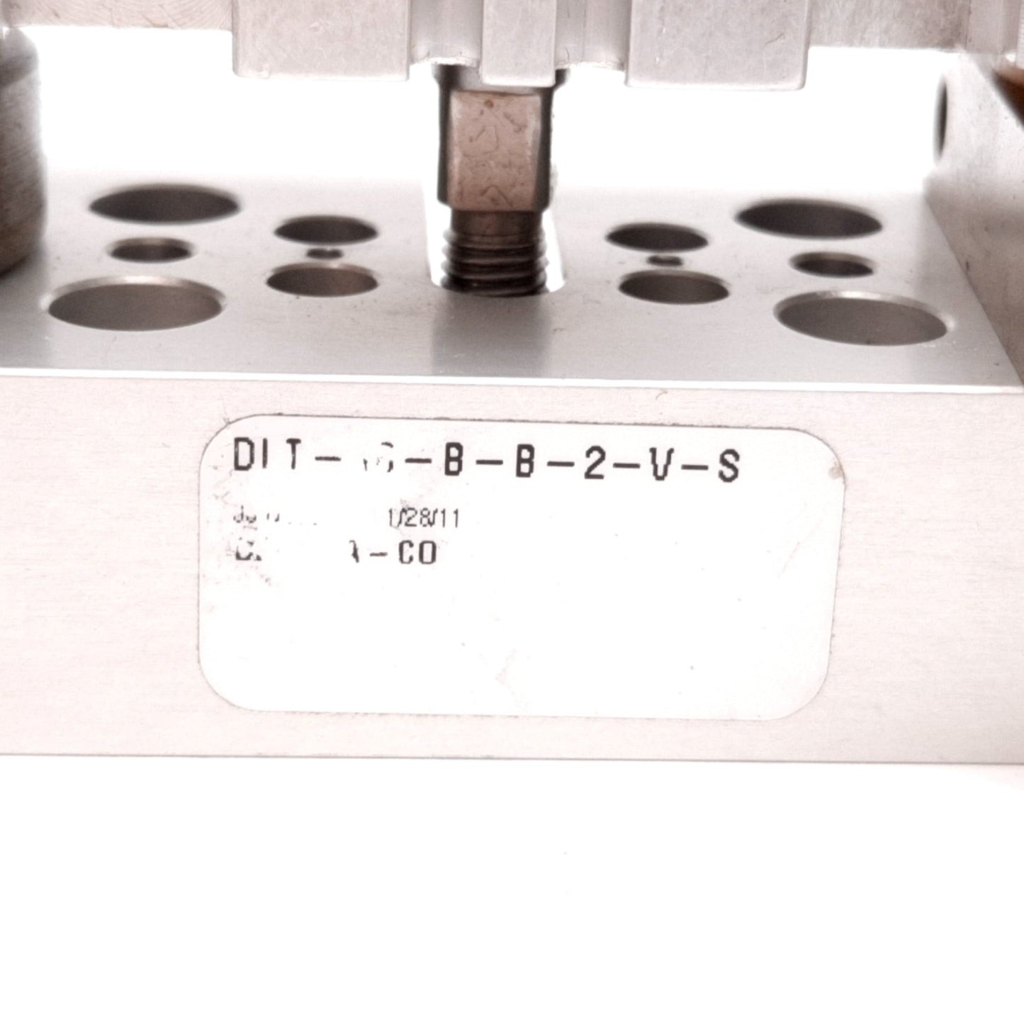 Used Destaco Robohand DLT-16-B-B-2-V-S Linear Ball Bearing Thruster Slide, Stroke: 2"