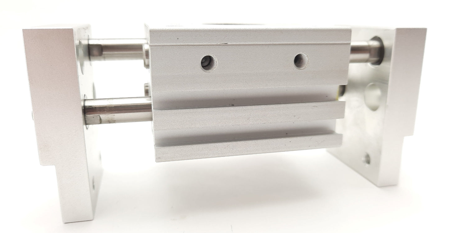 New SMC MHL2-16D Parallel Type Air Gripper With 2x D-Y59B Auto Switch, 30mm Stroke