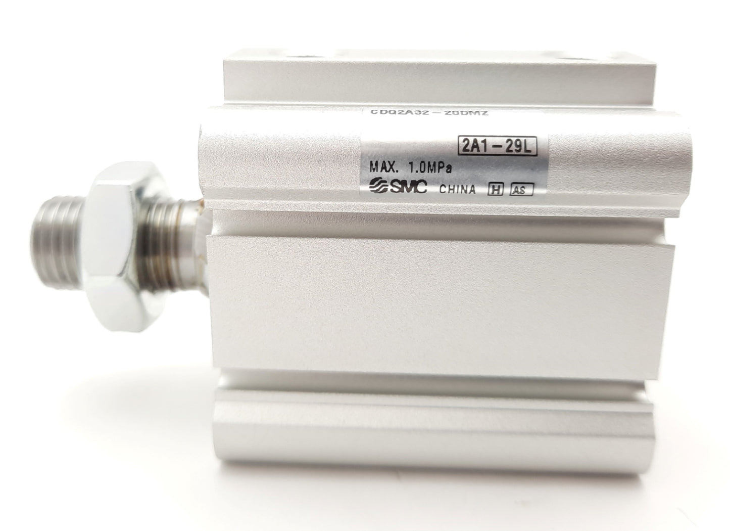 New SMC CDQ2A32-20DMZ Double Acting Cylinder 1.0MPa, 32mm Bore, 20mm Stroke