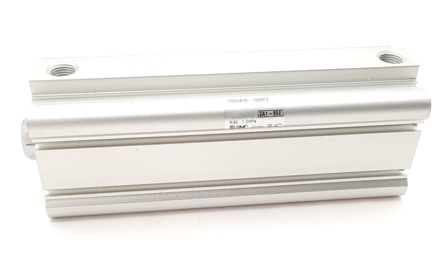 New SMC CDQ2A32-100DCZ Double Action Compact Cylinder 1MPa, 32mm Bore, 100mm Stroke