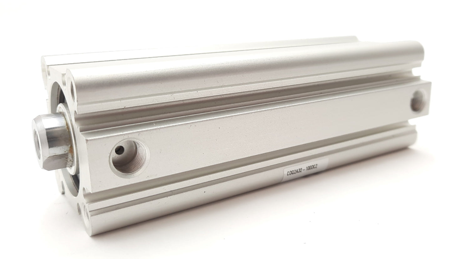 New SMC CDQ2A32-100DCZ Double Action Compact Cylinder 1MPa, 32mm Bore, 100mm Stroke