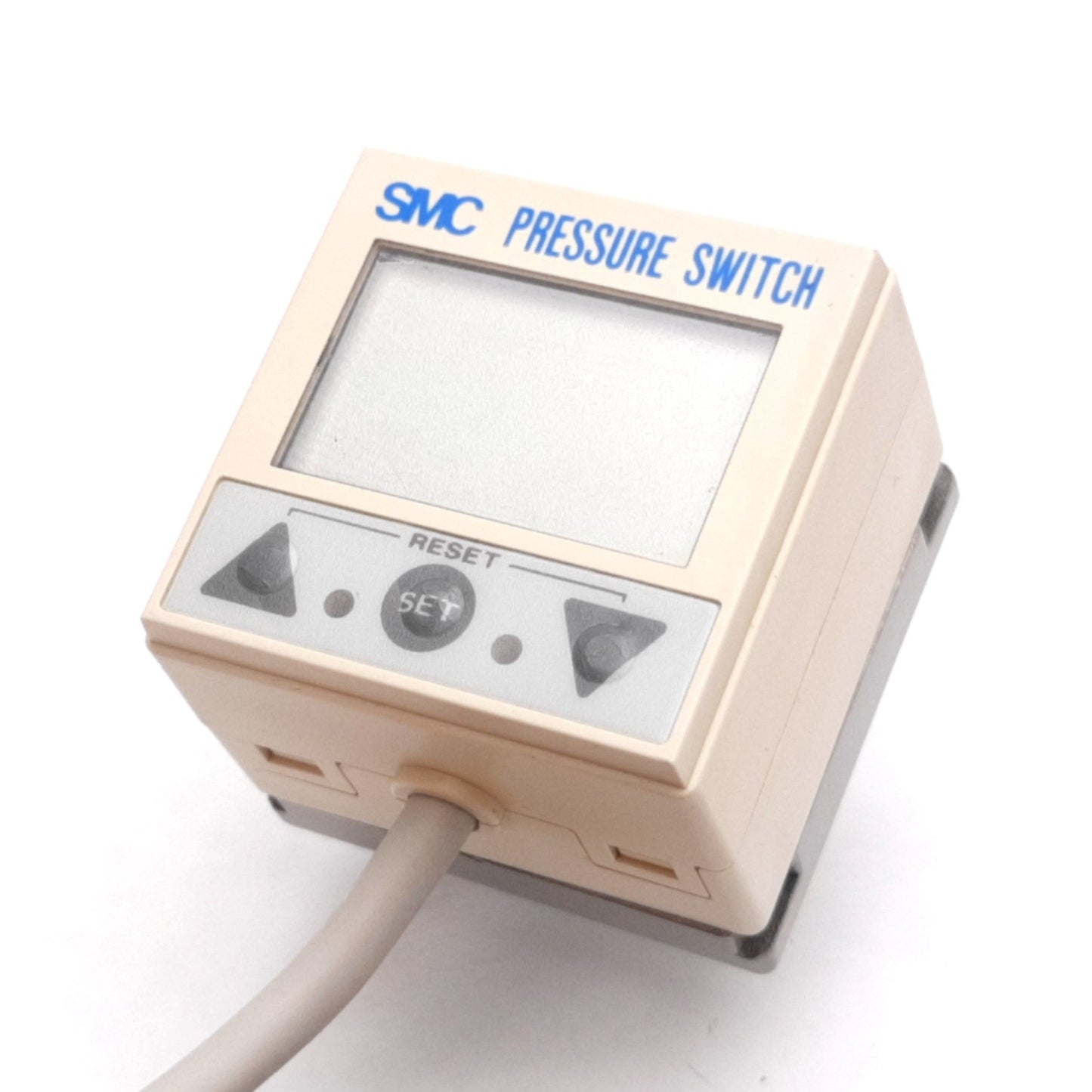 Used SMC ISE4B-T1-25 Digital Pressure Switch, 12-24VDC, NPN, 12-24VDC, 1/8" NPT