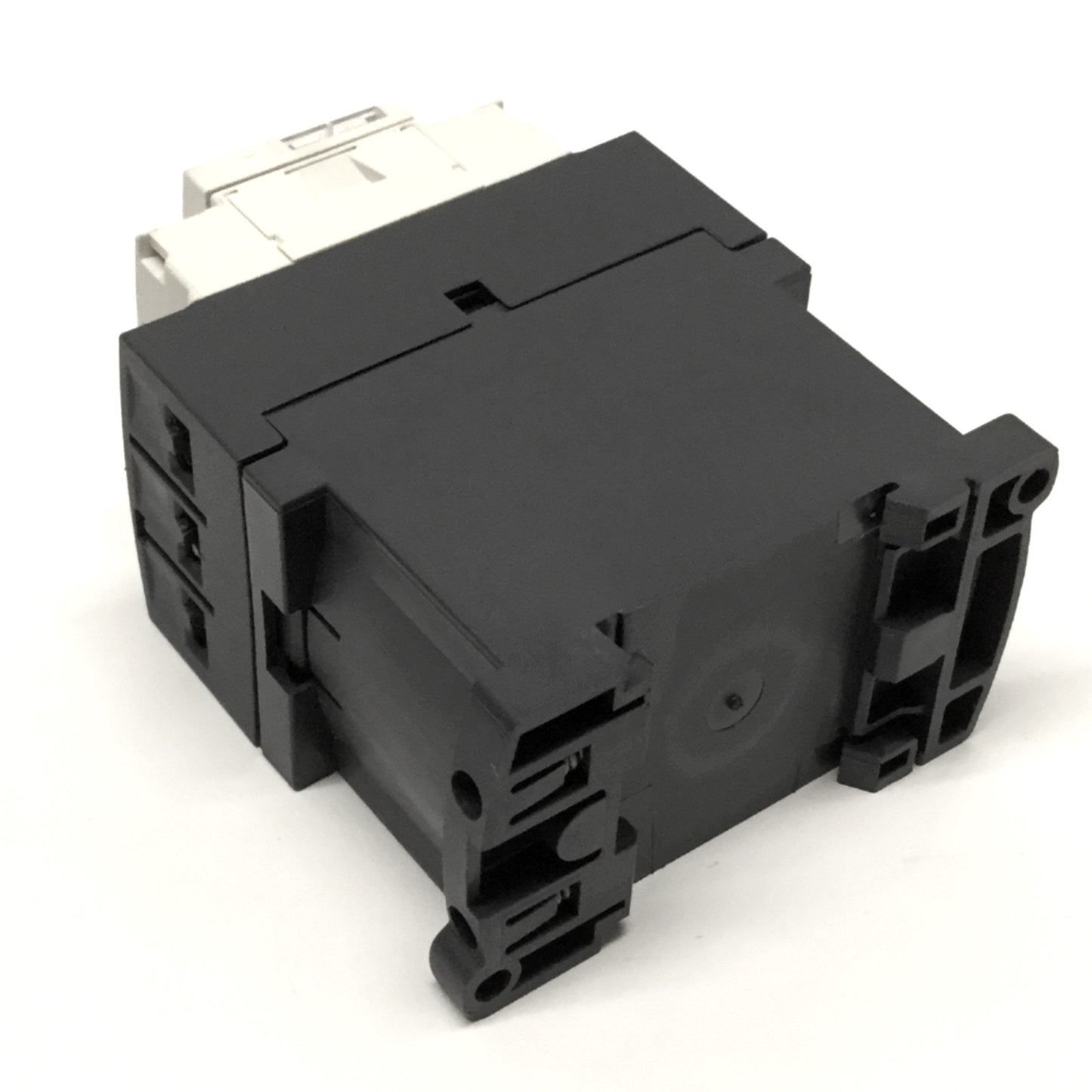 Used Schneider LC1D09BL TeSys IEC Contactor 3-Pole + 1NO-1NC 25A 600VAC, 24VDC Coil