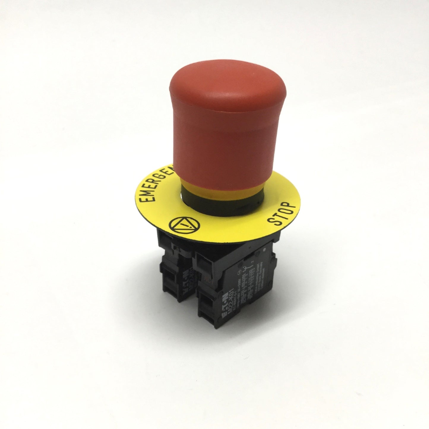 Used Eaton M22-PV Emergency E-Stop Red Pushbutton Switch, Push-Pull, 2NC, 500VAC 6A