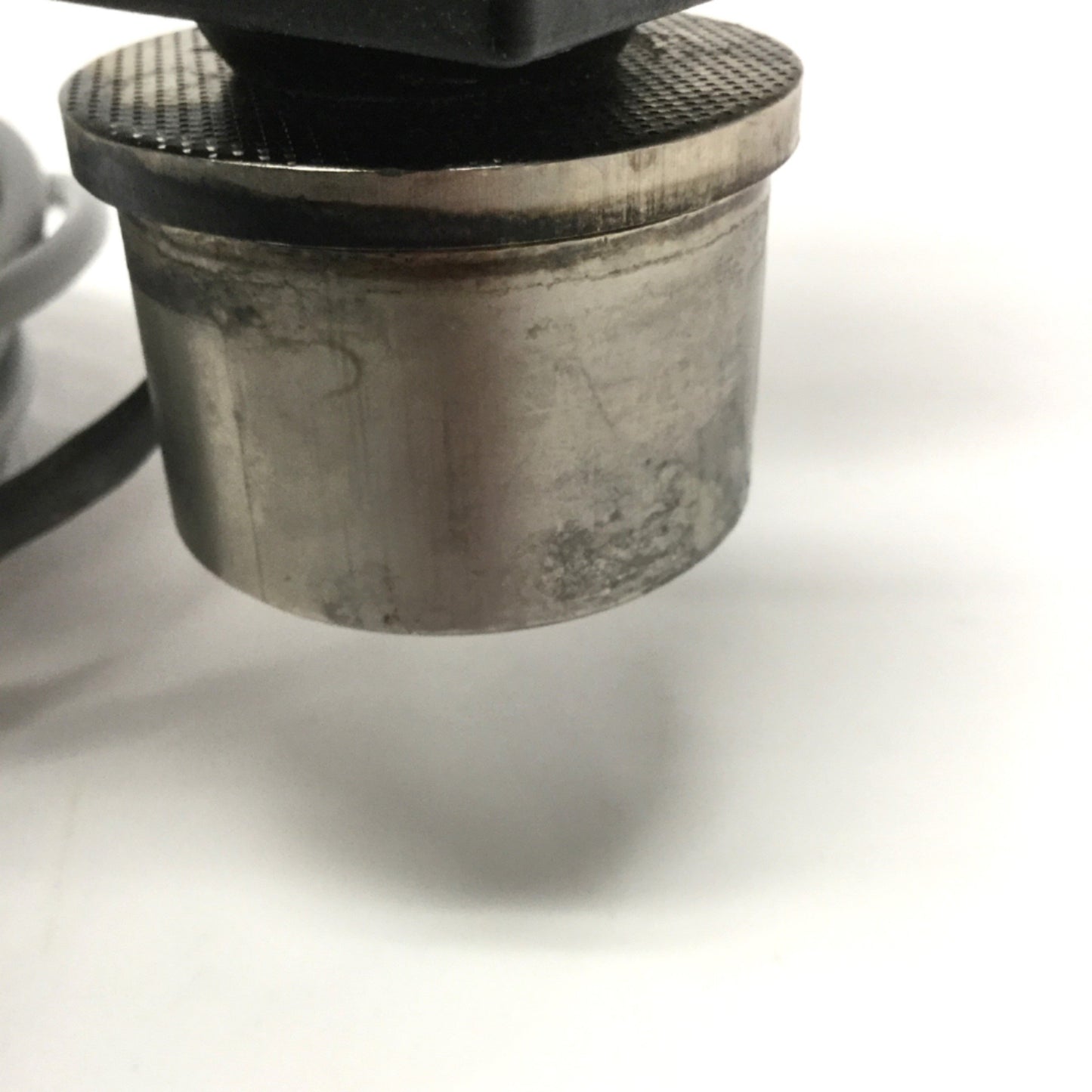 Used Kendrion GTA050.500801 Electromagnetic Solenoid Holding Magnet, 24VDC, Ø50mm