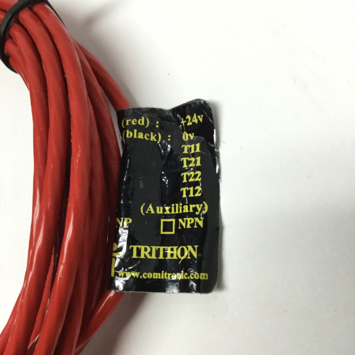 Used Comitronic-BTI Trithon N MKTS High-Temperature Safety Switch, 110øC, PNP, 24VDC