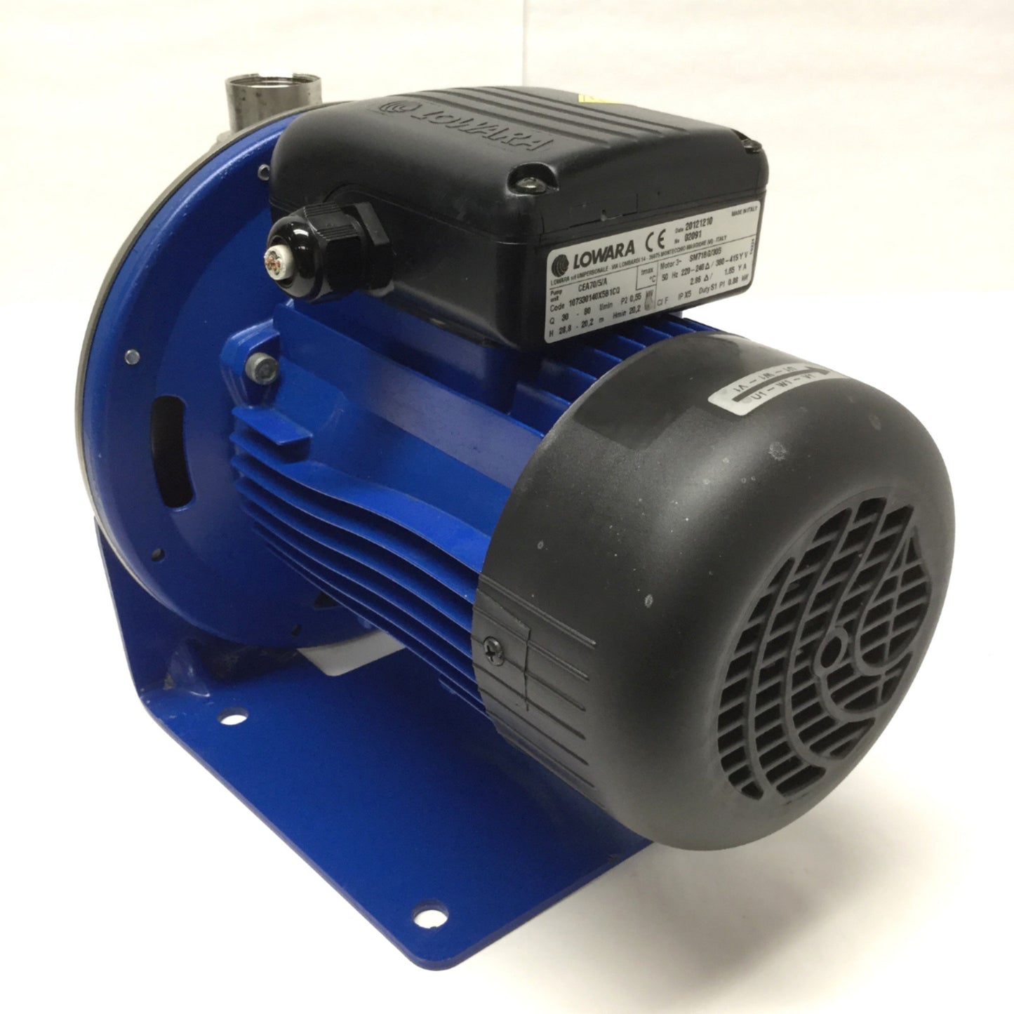 Used Lowara CEA70/5/A Stainless Centrifugal Pump 30-80LPM, 0.55kW, 220-240/380-415VAC