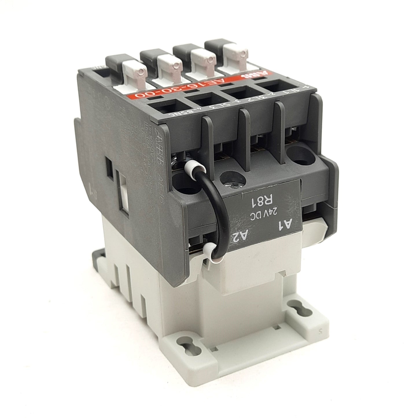 New ABB AE16-30-00-81 Contactor, 3-Poles, 3 NO, 600V 30A, DIN Rail, 24VDC Coil