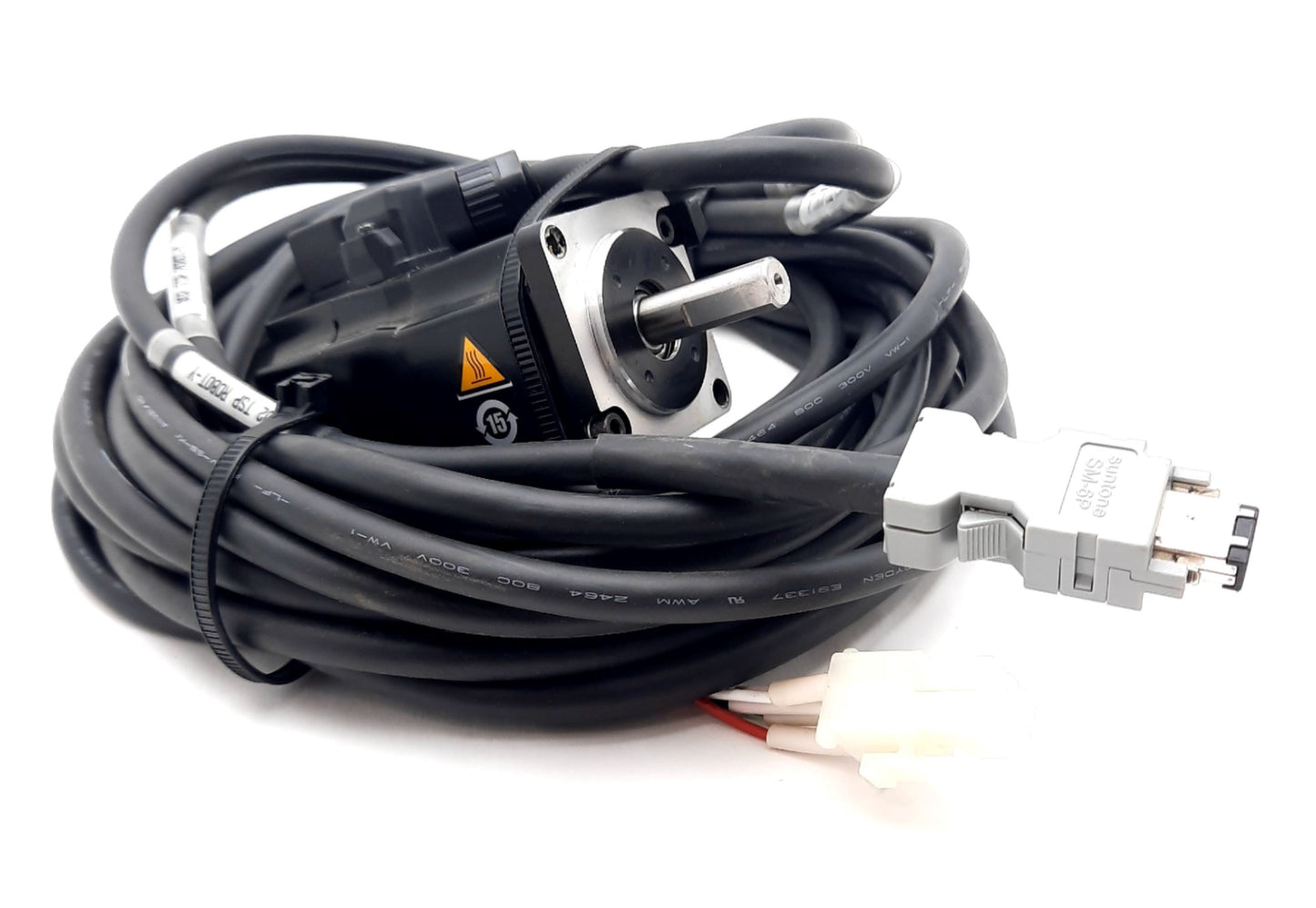 Used Yaskawa SGM7J-01AFA21 AC Servo Motor 3 Phase 200VAC 0.85A 100W 0.318Nm 30001/min