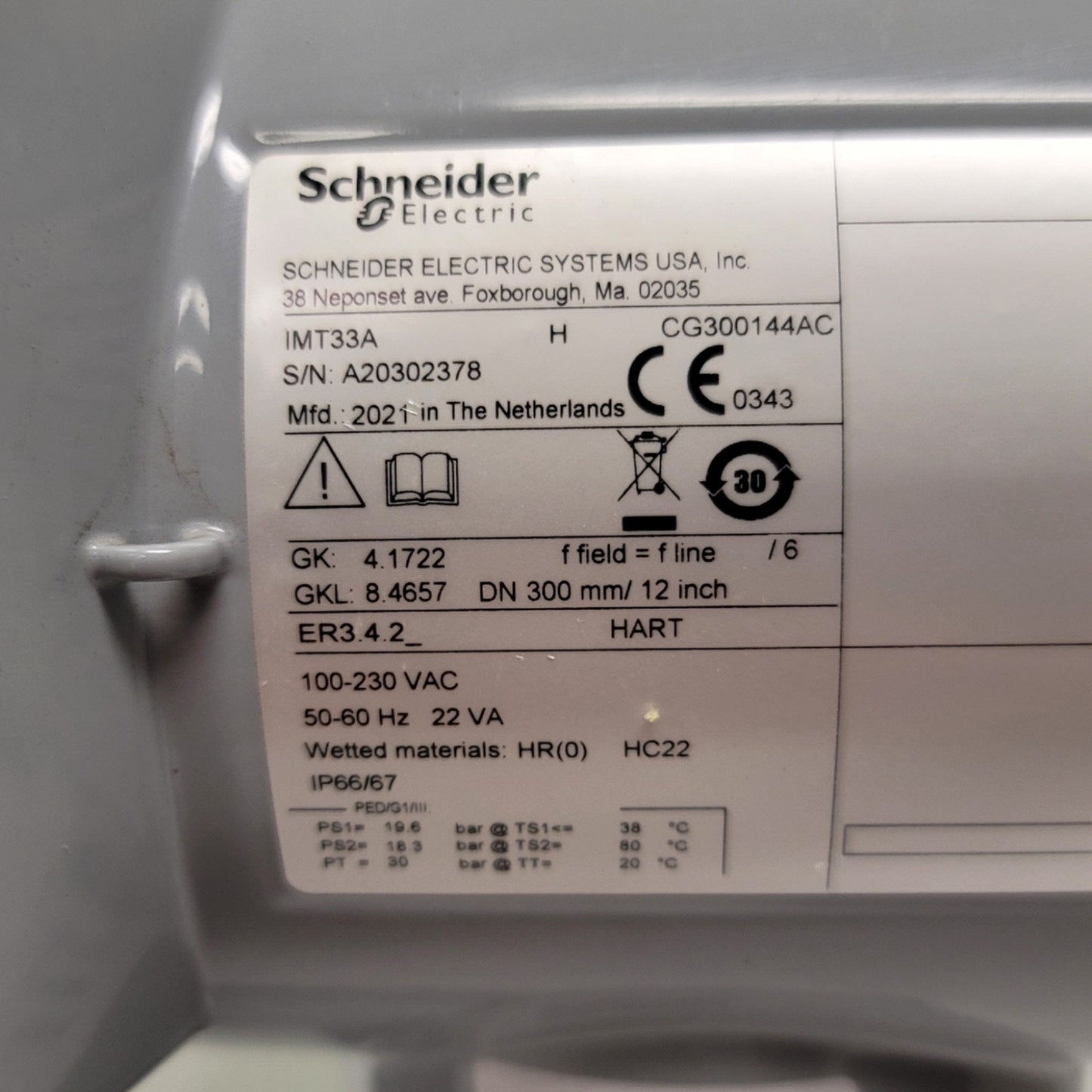 New Schneider Electric IMT33A Foxboro Magnetic Flow Transmitter, 100-230VAC