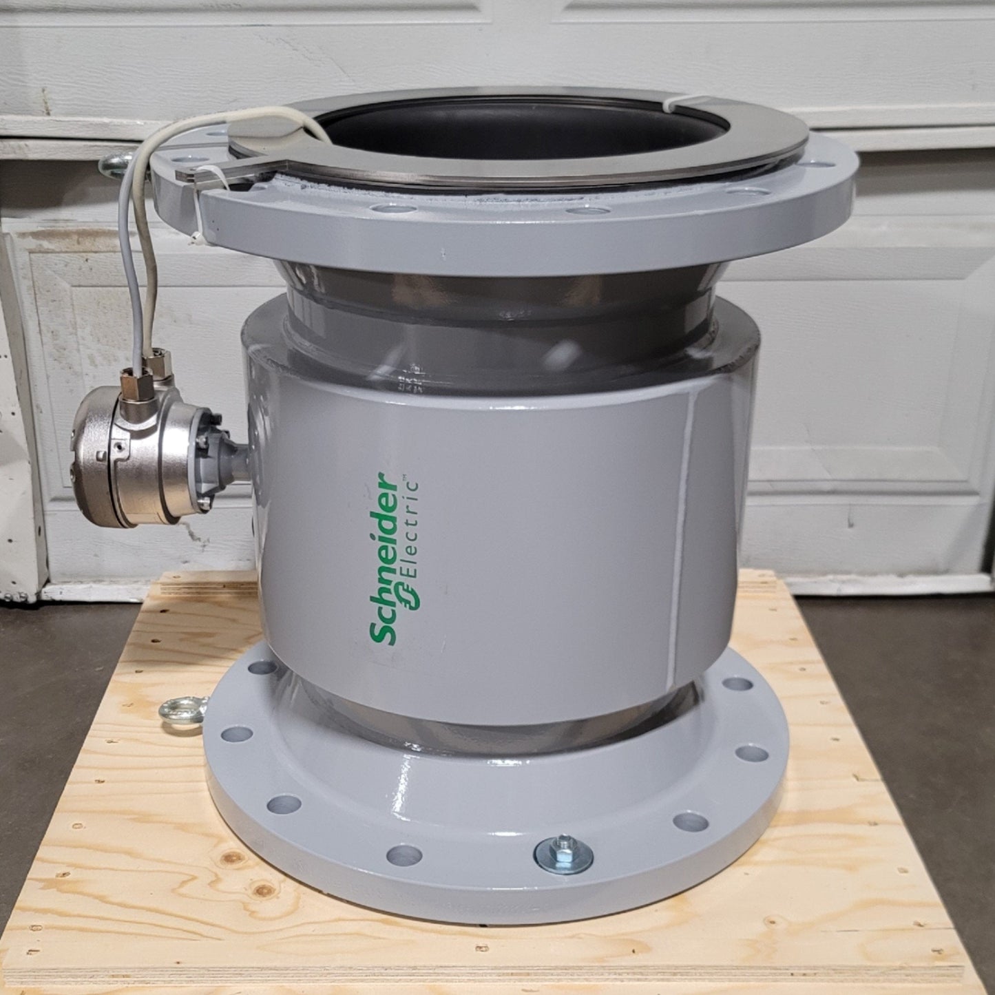 New Schneider Electric 9500A Flanged Magnetic Flow Meter 12" ASME B16.5