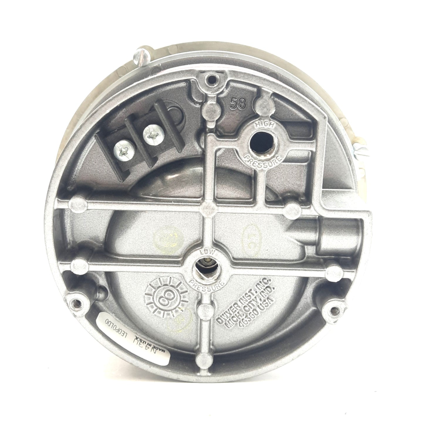 Used Dwyer 605-3 Magnehelic Differential Indicating Transmitter, 0.05-3.0in W.C.