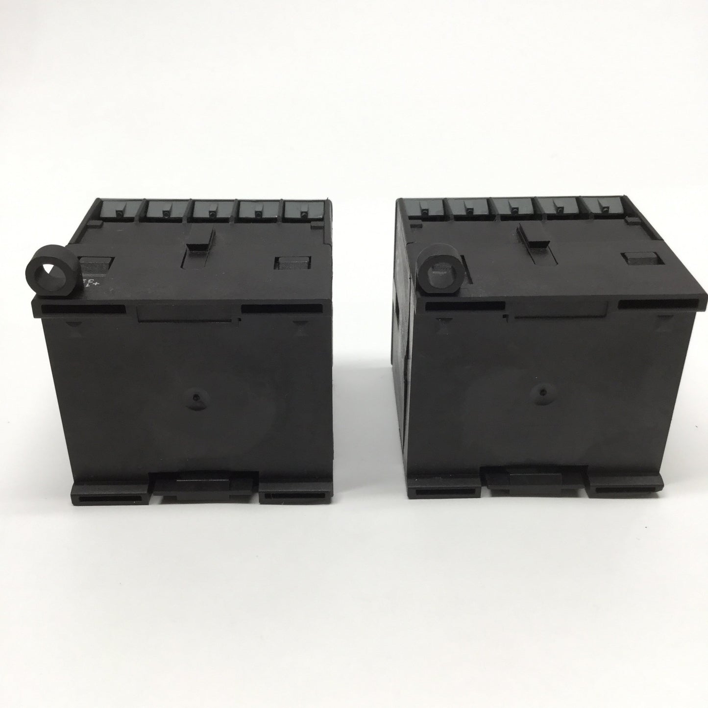 Used Lot of 2 ABB B7S-30-01-2.8 Contactors, 3-Pole + 1NC, 600VAC 16A, 17-32VDC Coil