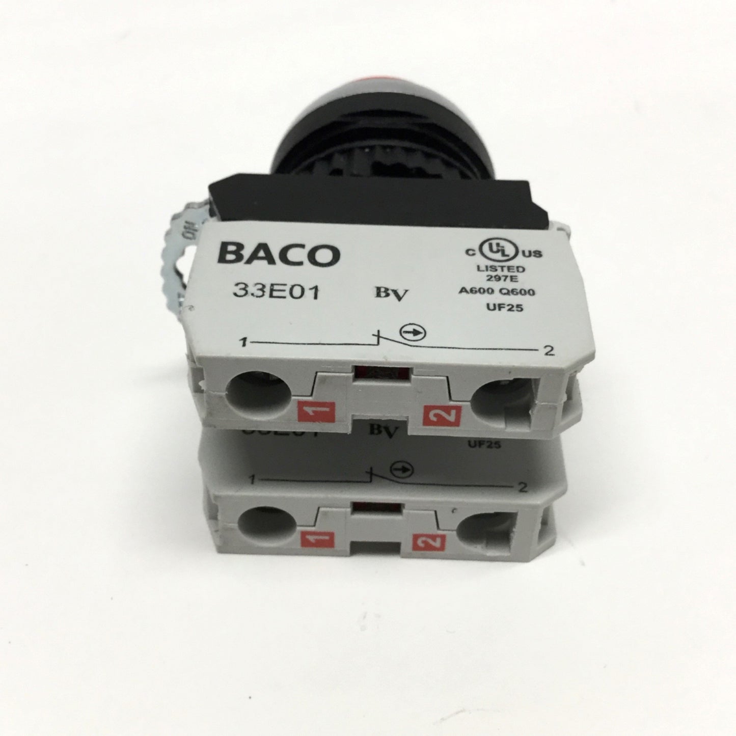 Used BACO L21AB01 Pushbutton Switch, Momentary, Red, 2NC Contacts, 600VAC 10A